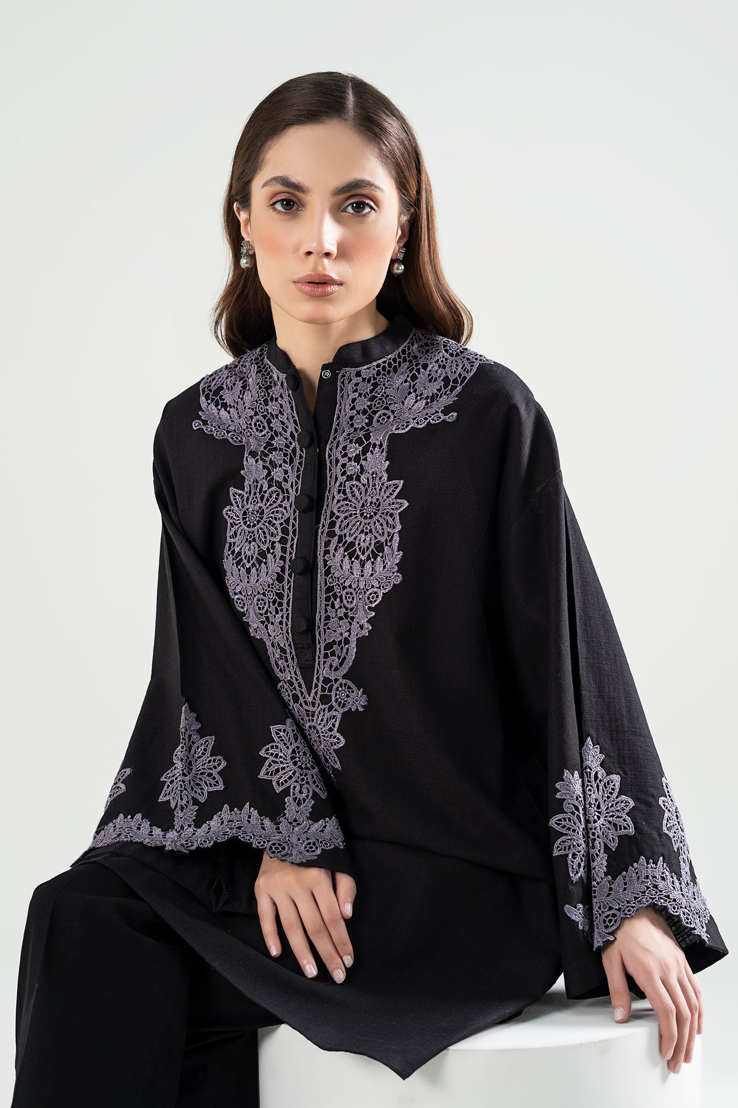 Embroidered Crosshatch Slub Shirt
