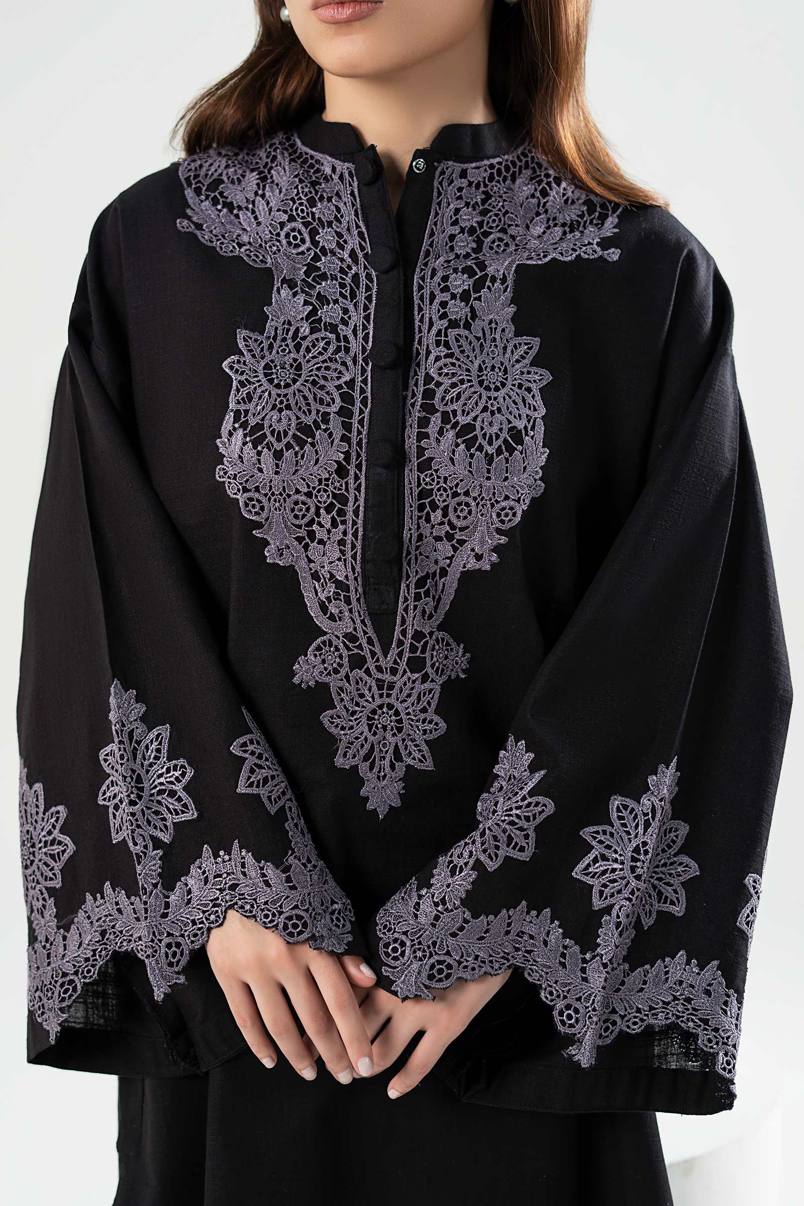 Embroidered Crosshatch Slub Shirt