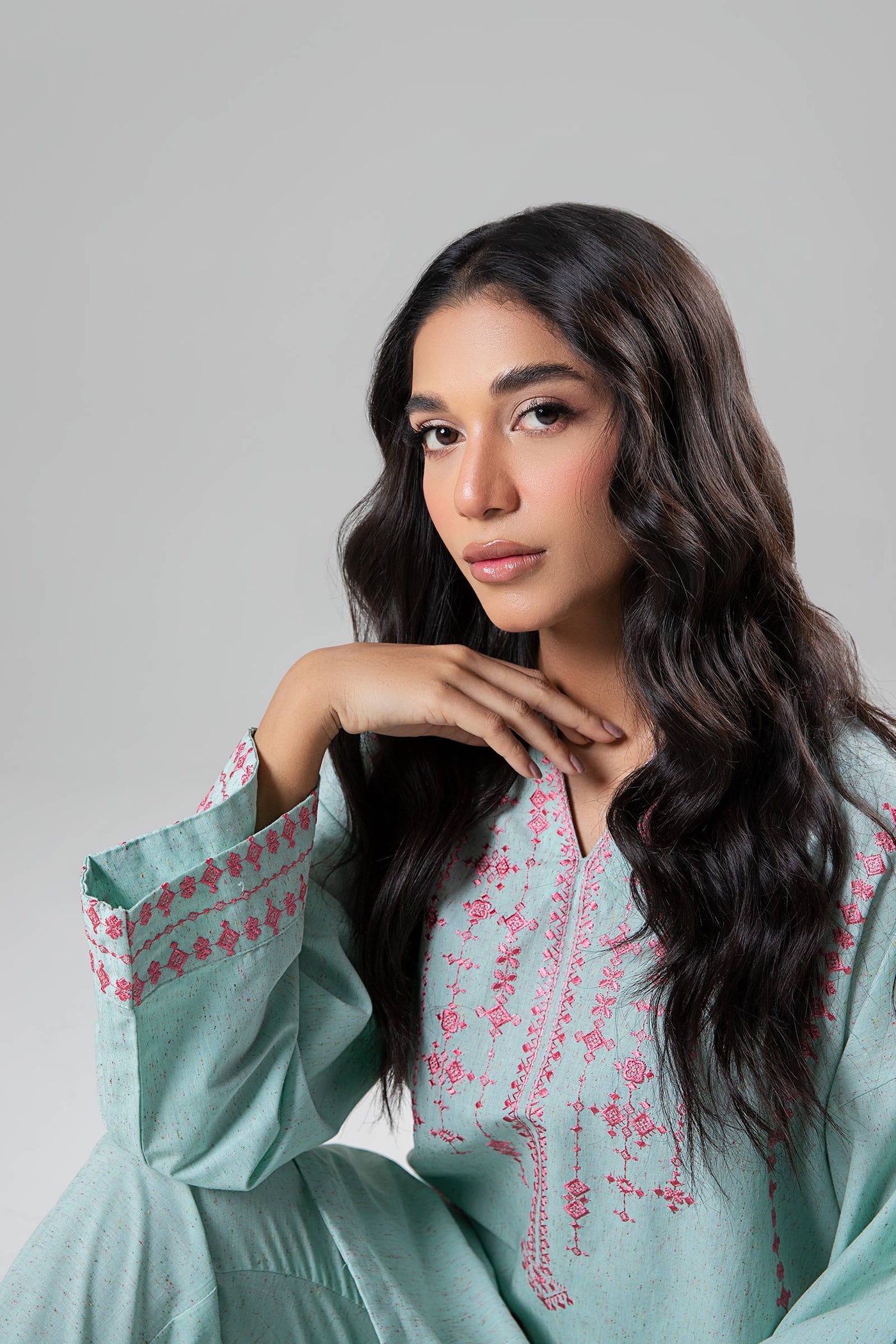 2 Pc Embroidered Neps Suit