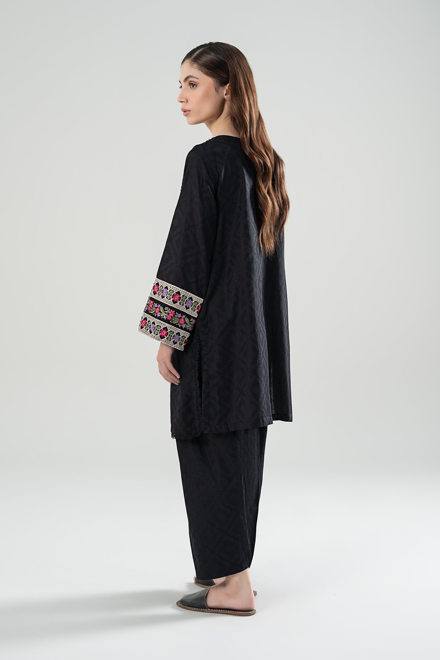 2 Pc Embroidered Textured Suit