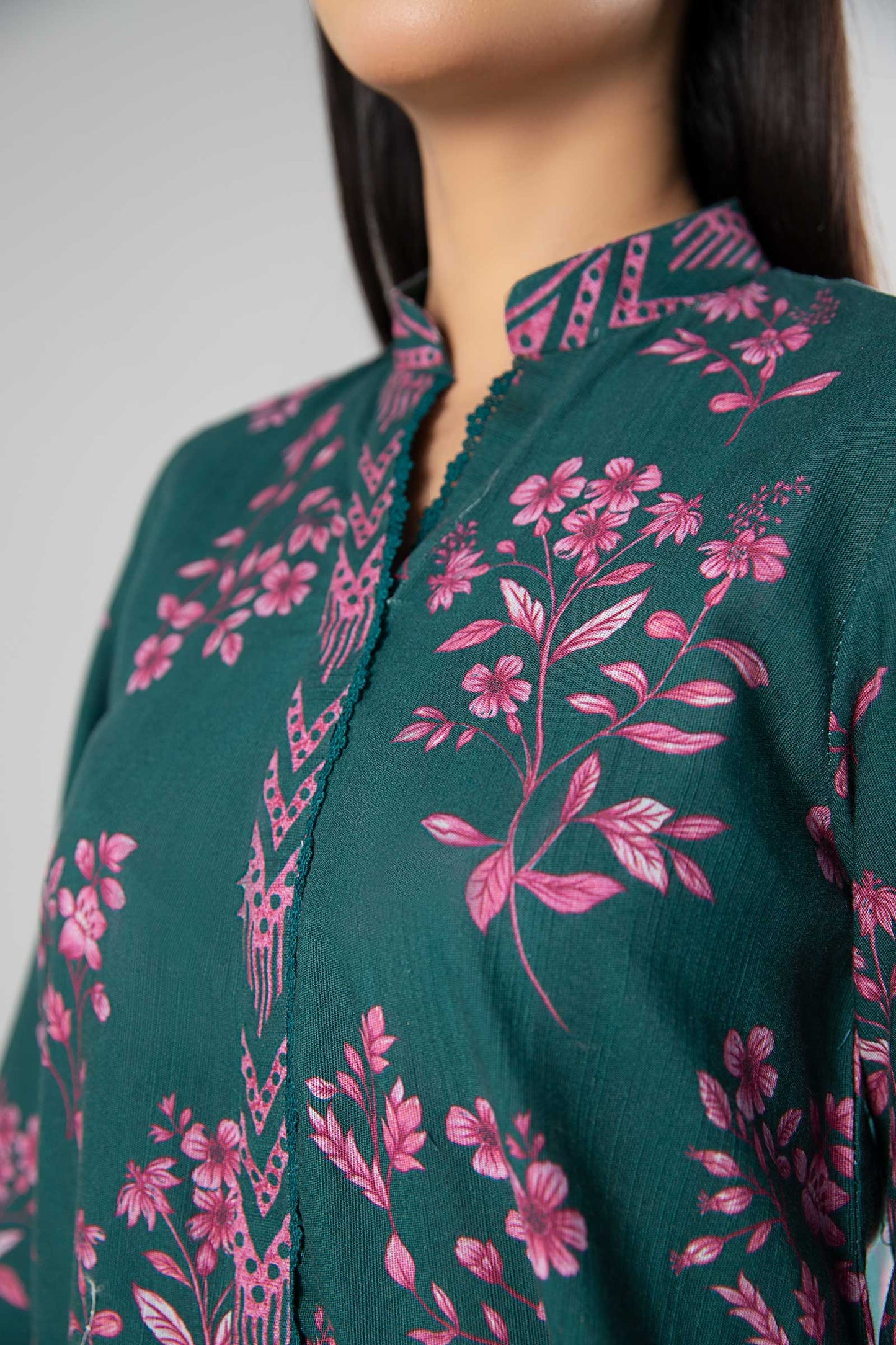 2 Pc Printed Khaddar Suit