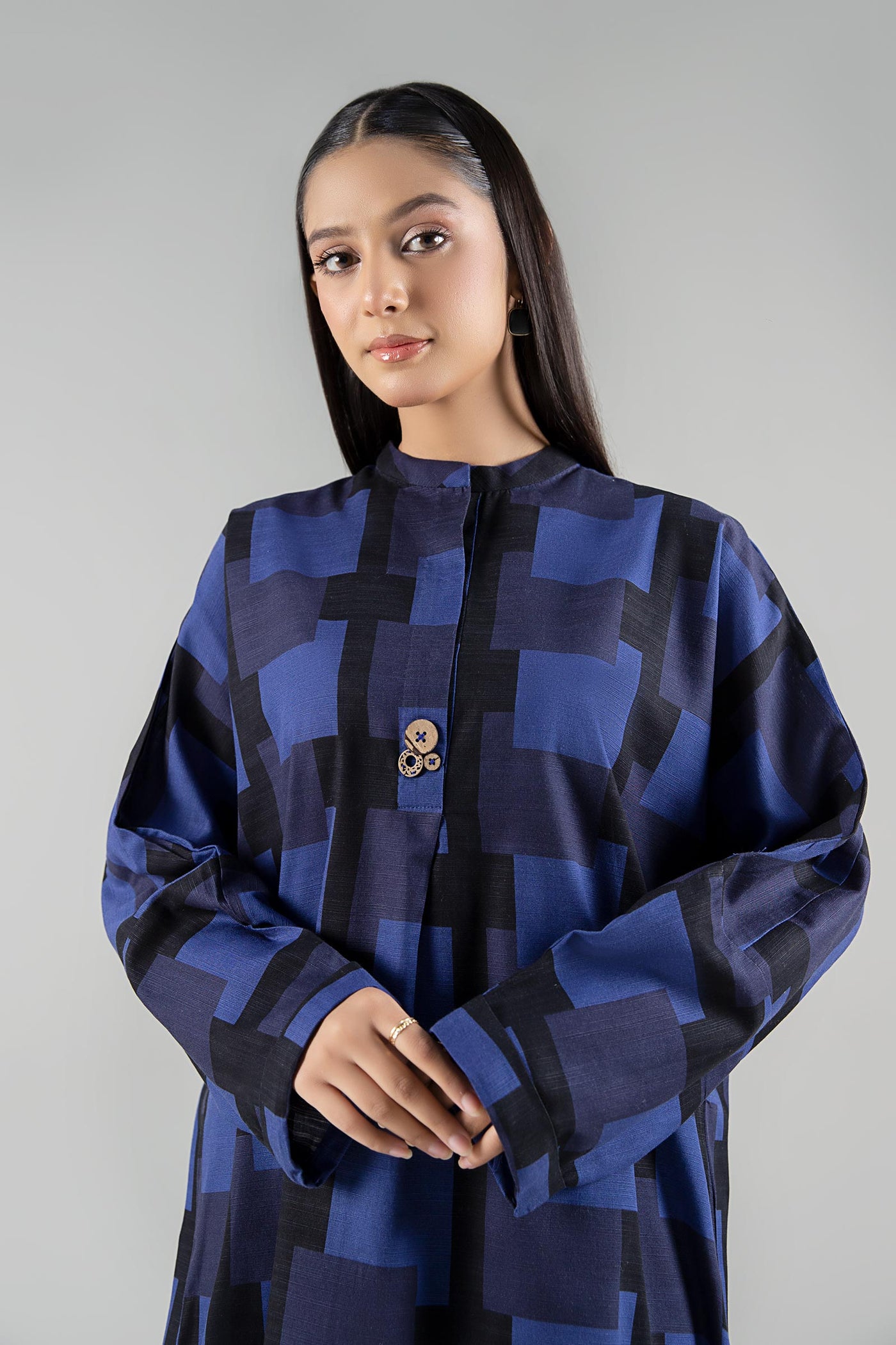 2 Pc Printed Khaddar Suit