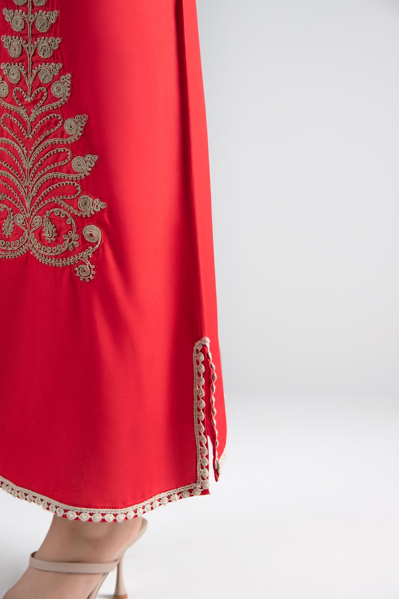 Embroidered Linen Shirt