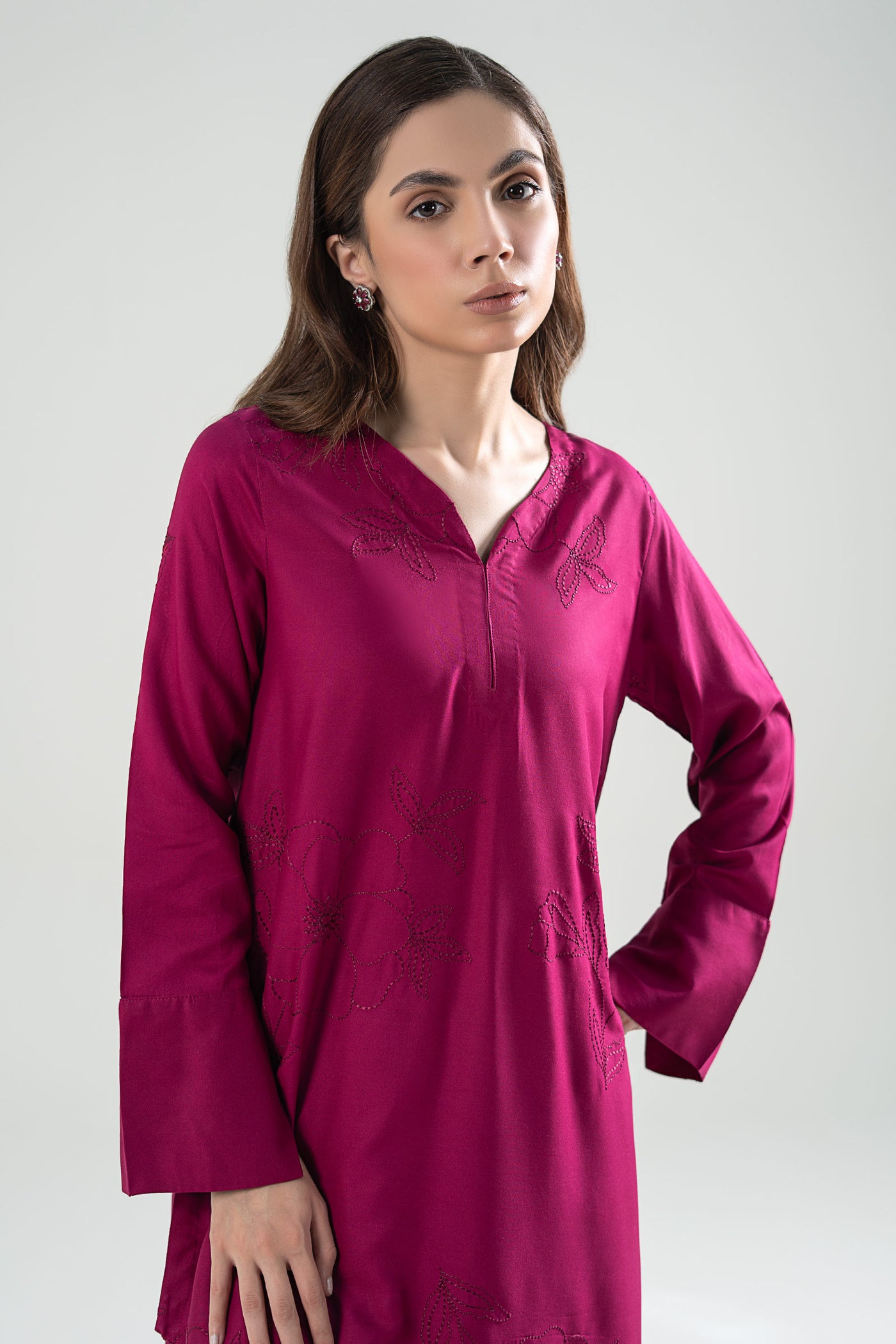 2 Pc Embroidered Linen Suit