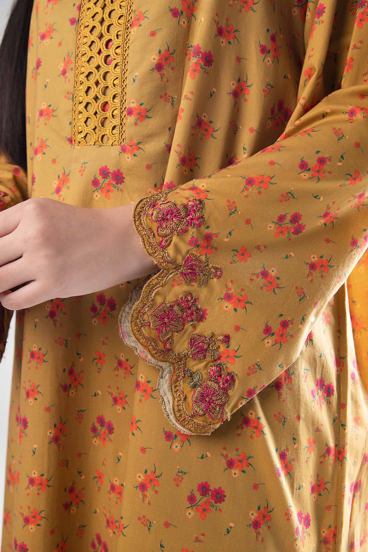 2 Pc Printed Cambric Suit