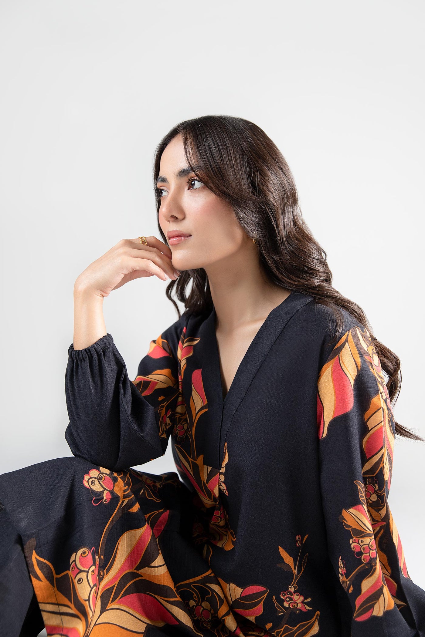 2 Pc Printed Khaddar Suit