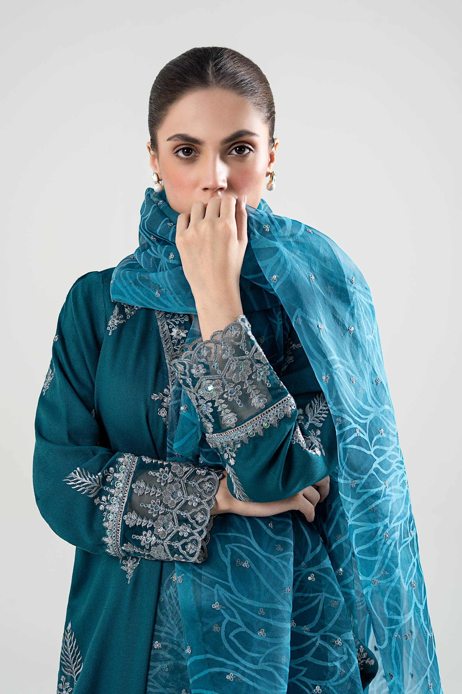 3 Pc Embroidered Karandi Suit