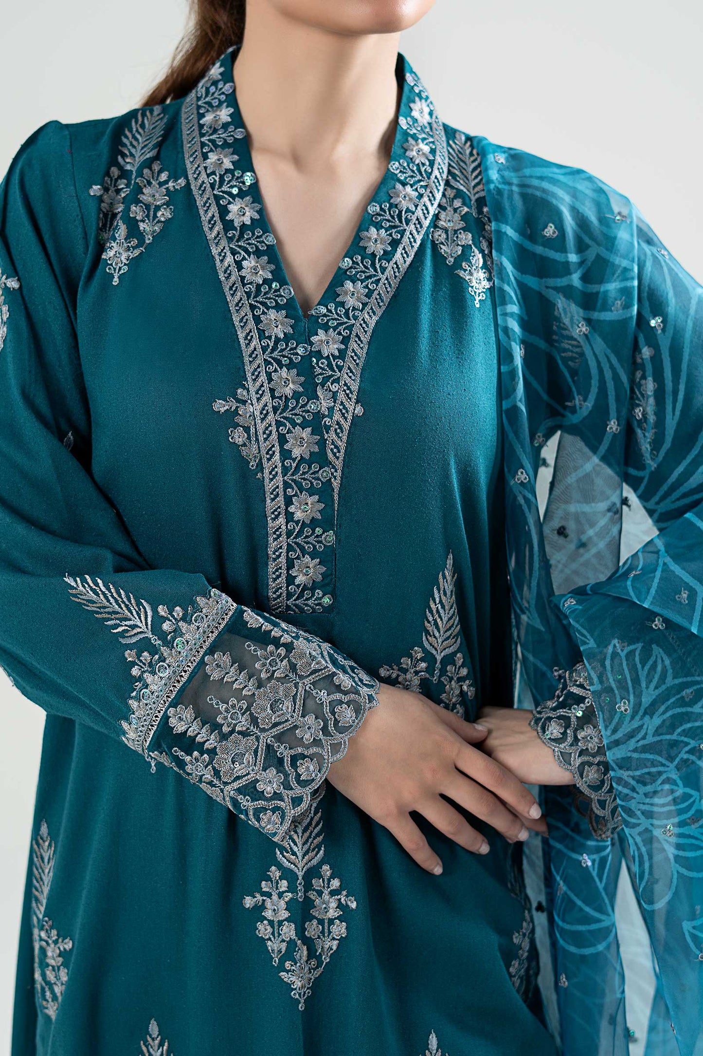 3 Pc Embroidered Karandi Suit