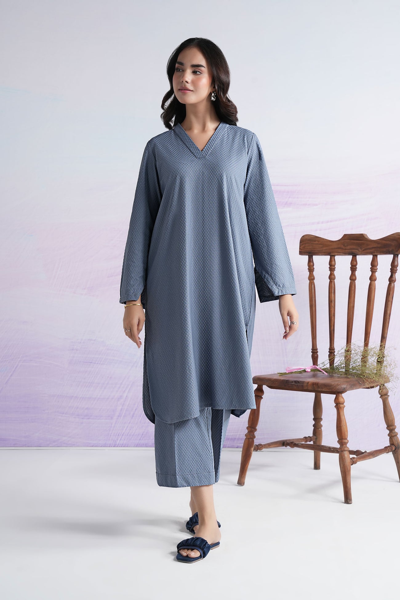 2 Pc Dyed Textured Knit Suit