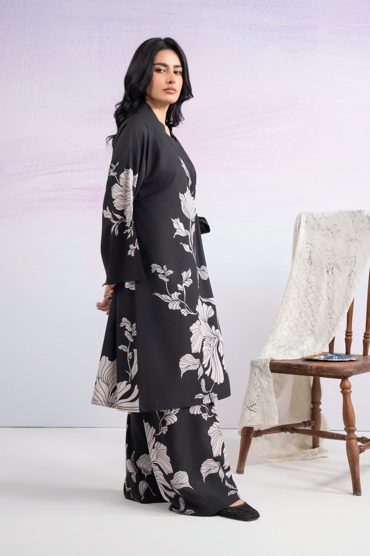 2 Pc Printed Crepe Suit