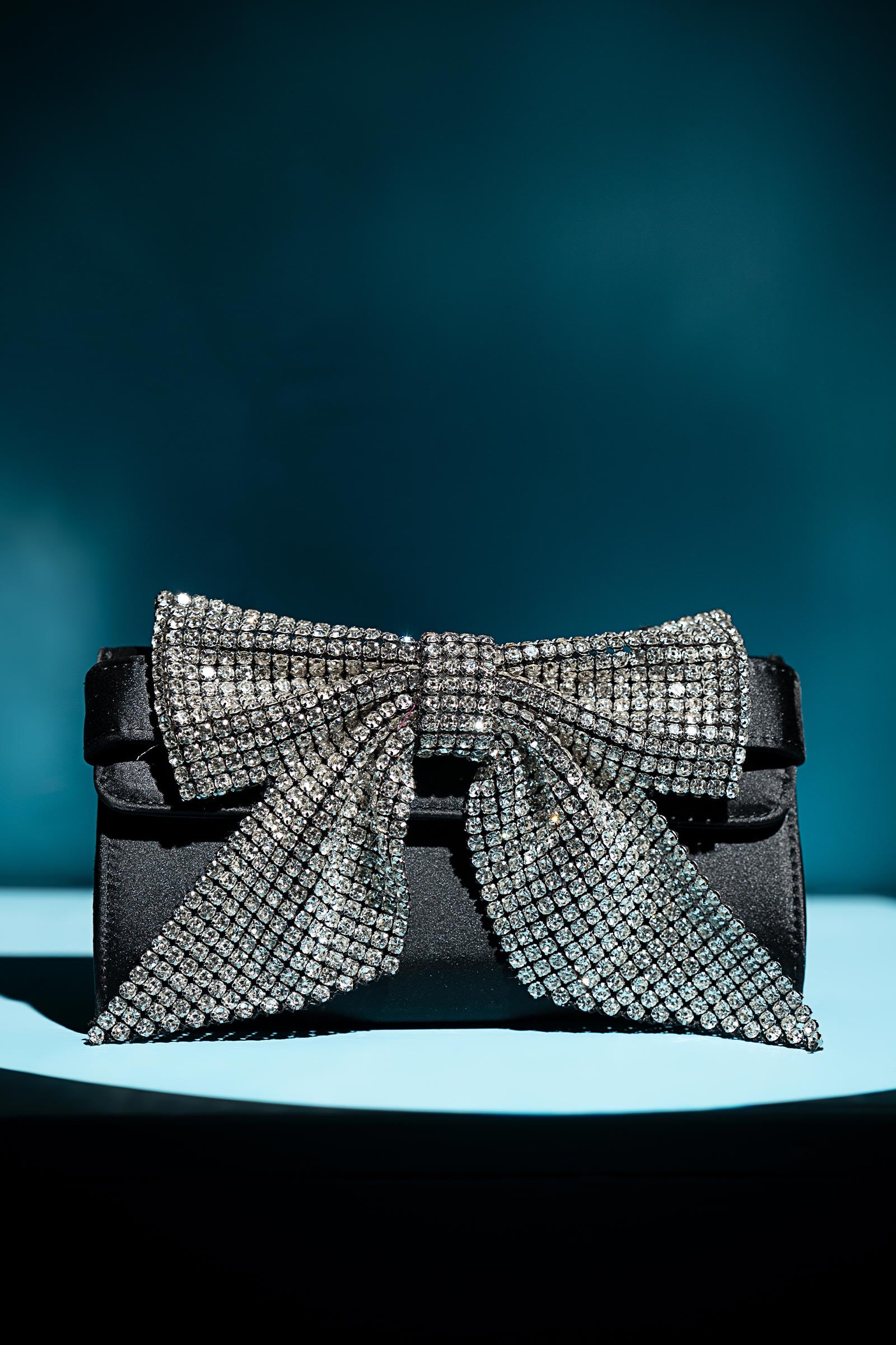 Bow Clutch