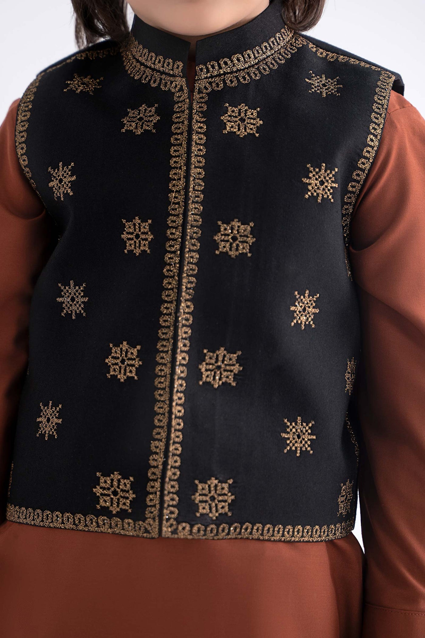 3 Piece Embroidered Blended Suit | MBI-3P25-04