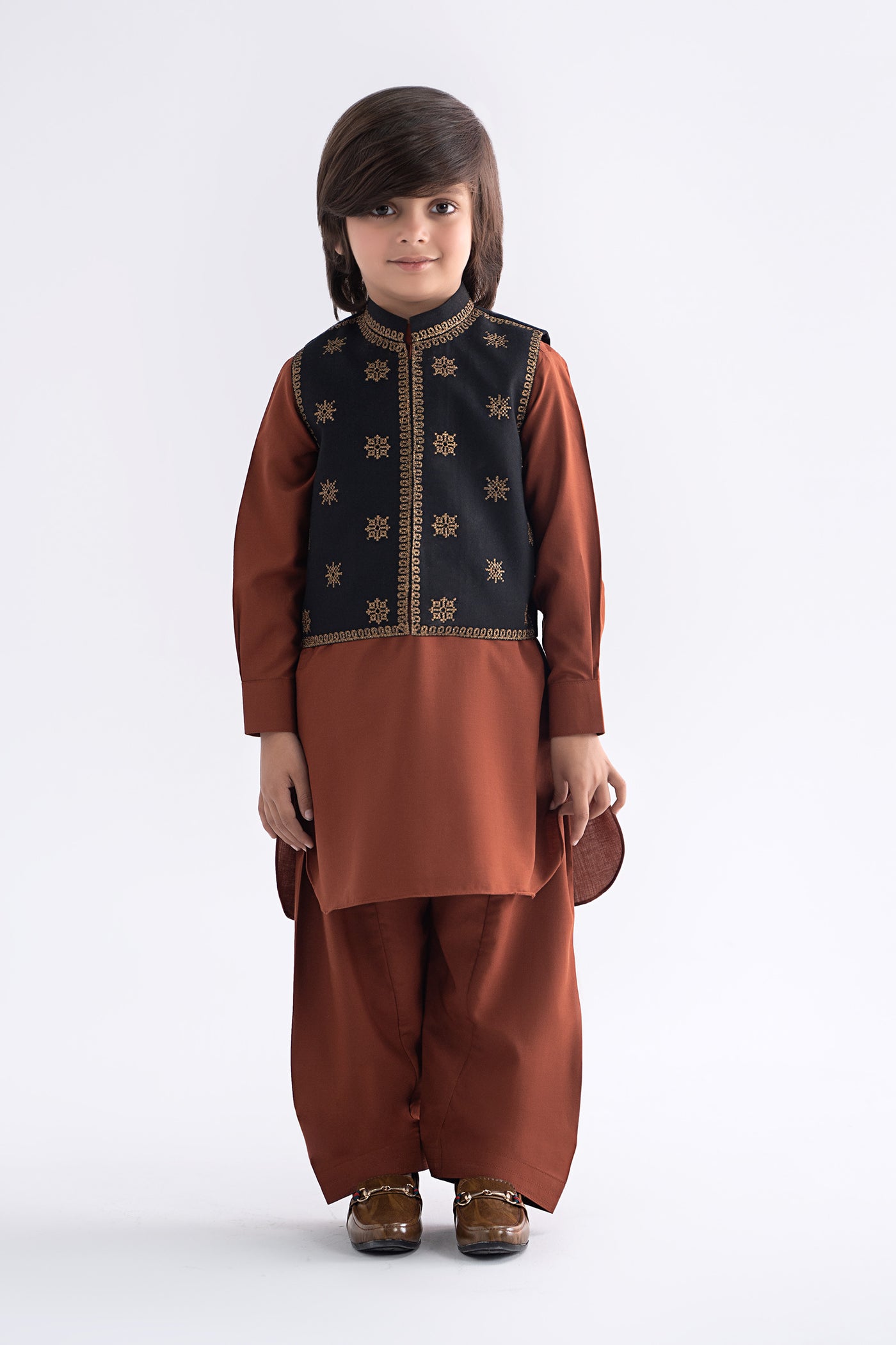 3 Piece Embroidered Blended Suit | MBI-3P25-04