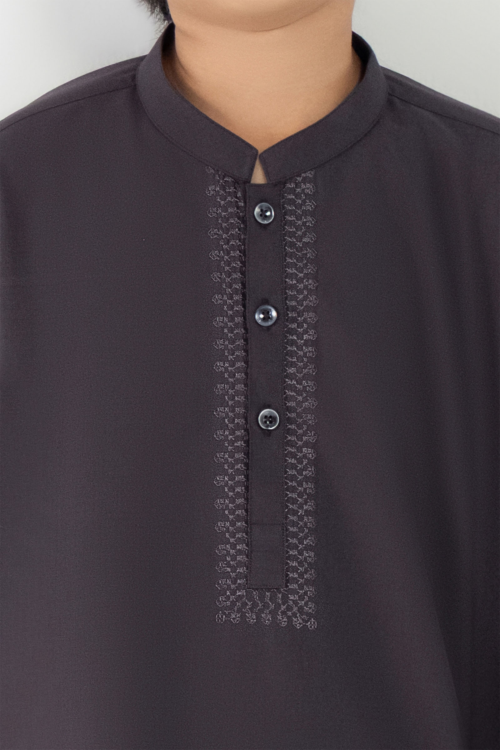 Embroidered Blended Kurta