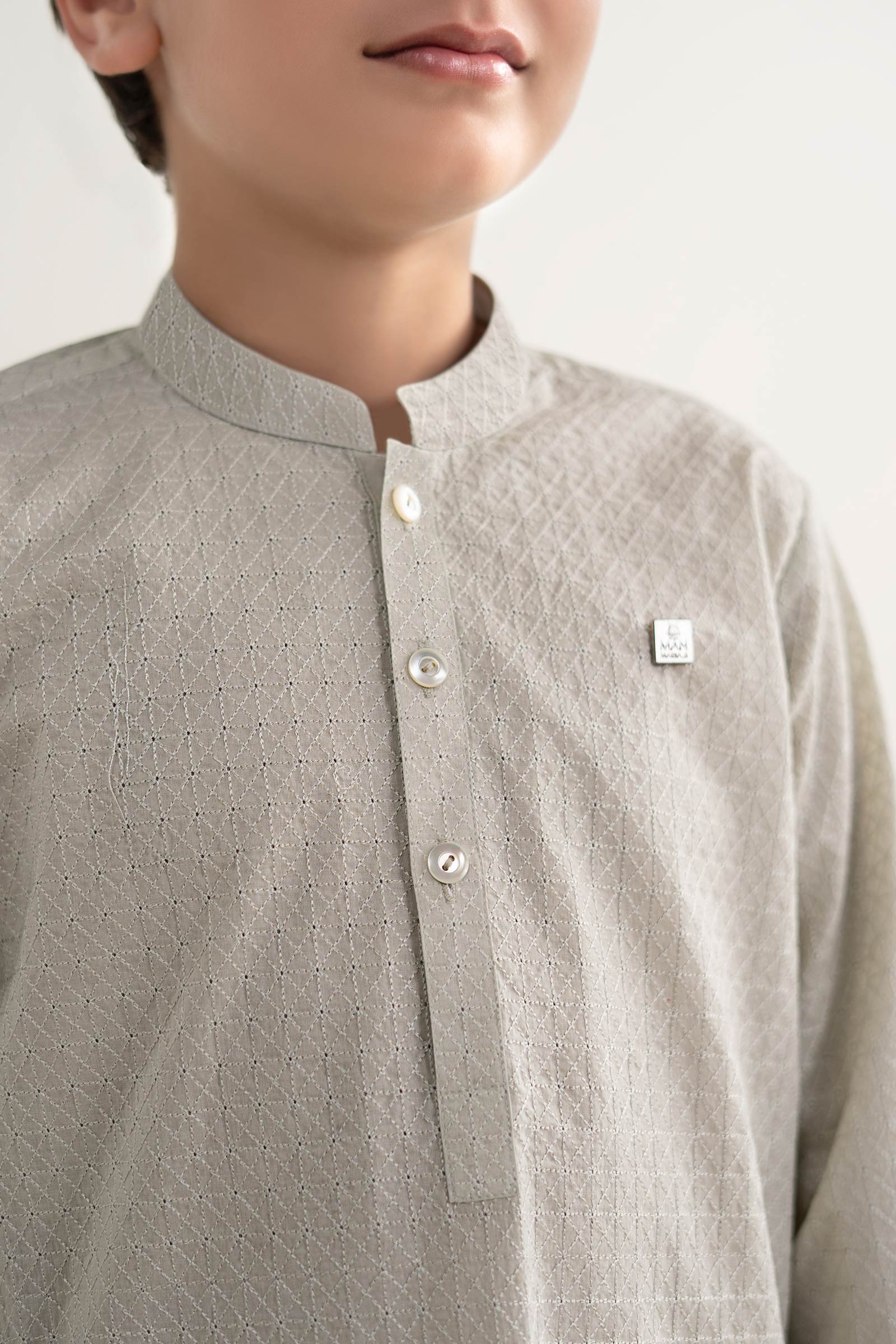 Embroidered Lawn Kurta