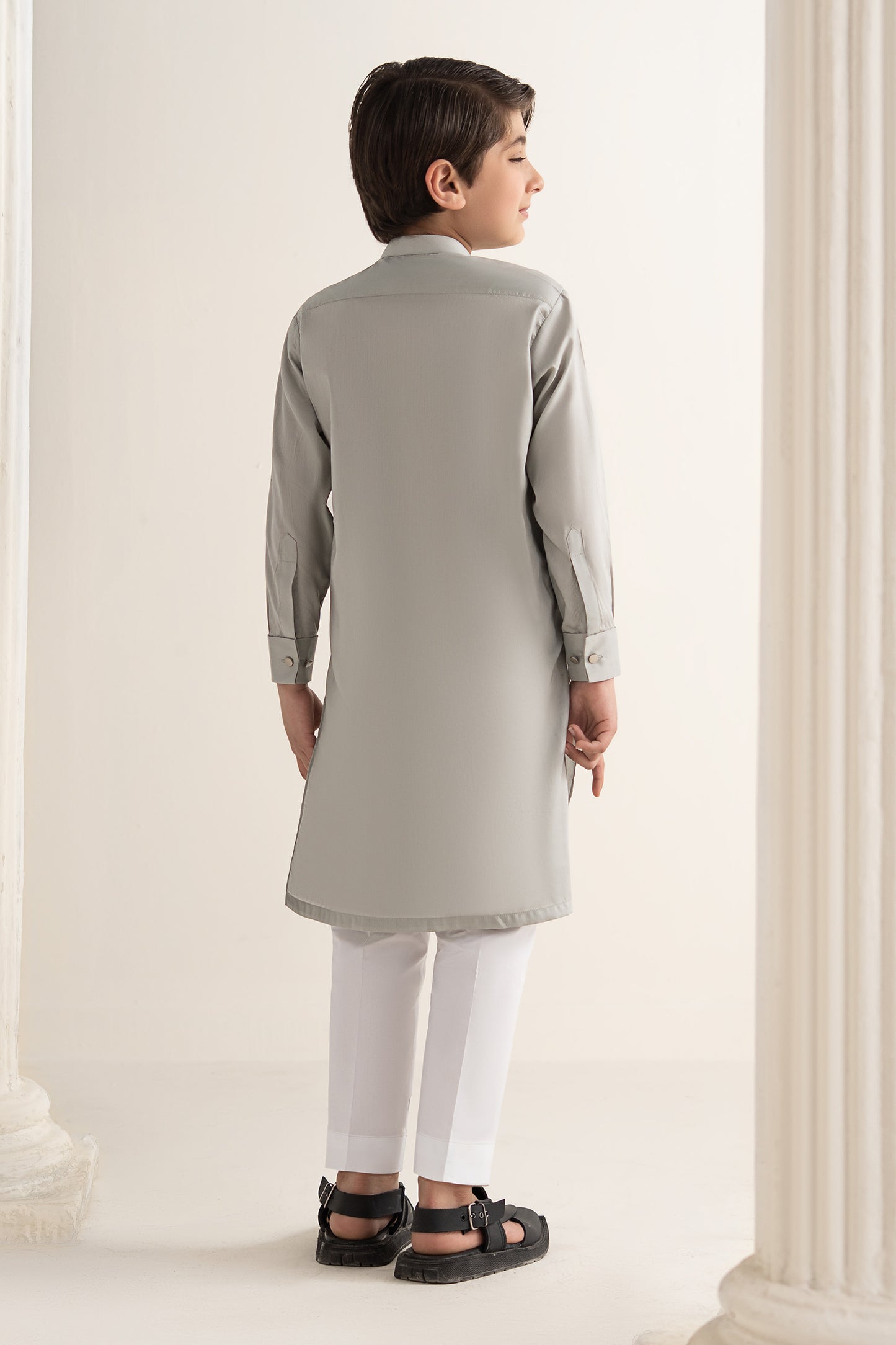 Embroidered Blended Kurta