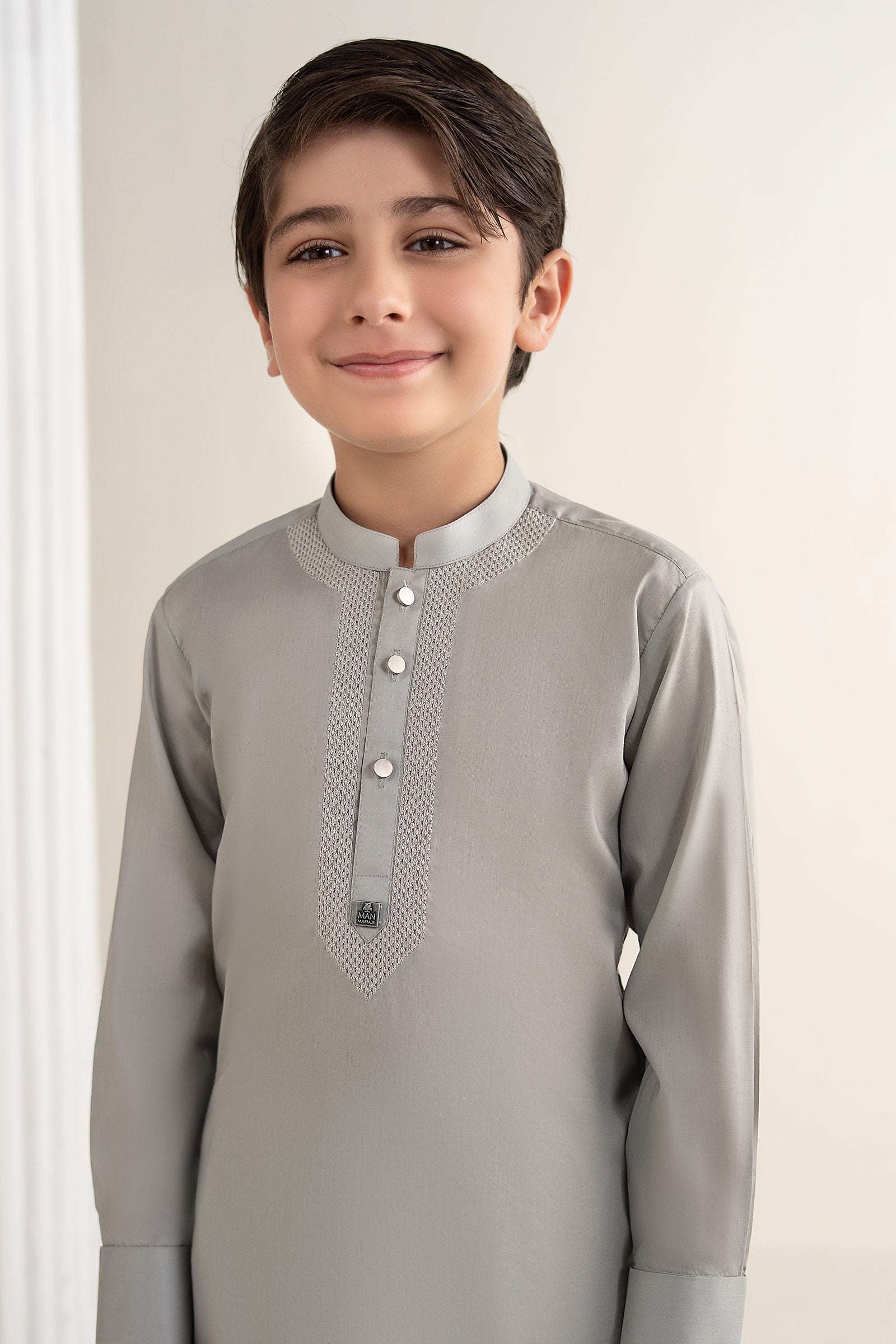 Embroidered Blended Kurta