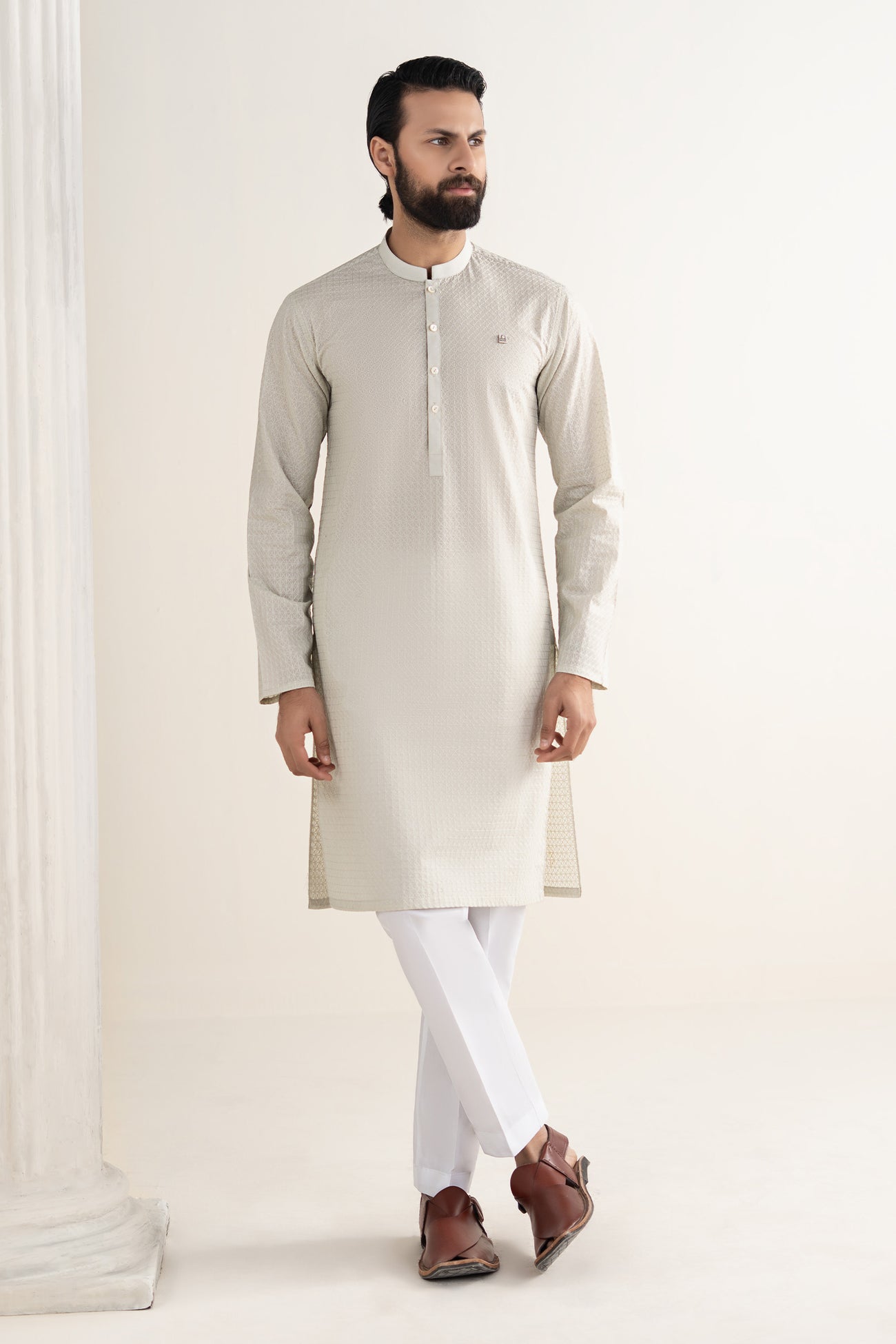 Embroidered Lawn Kurta