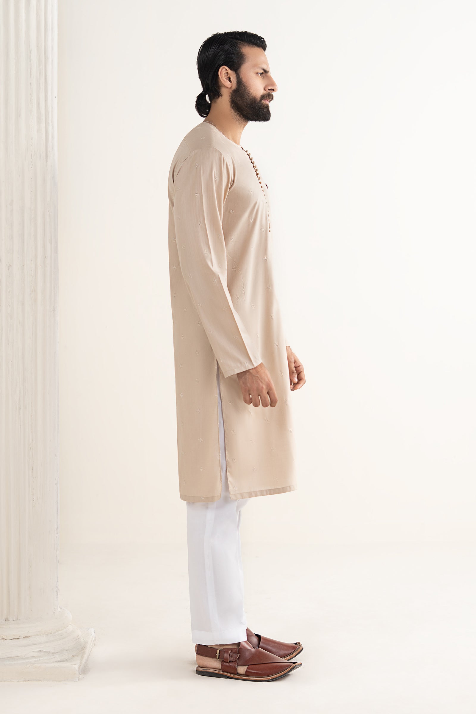 Embroidered Abalone Kurta