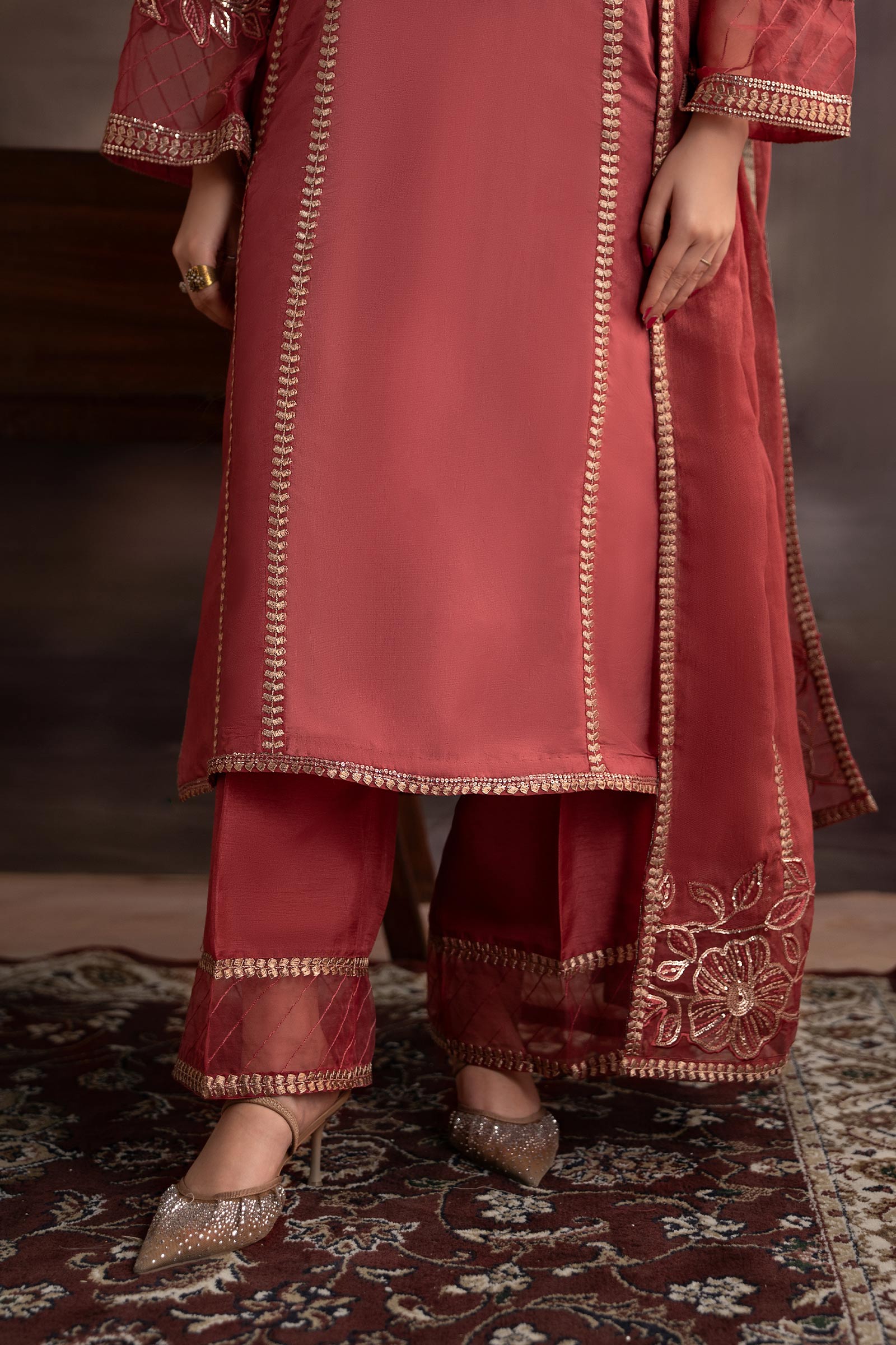 3 Piece Embroidered Tassel Silk Suit