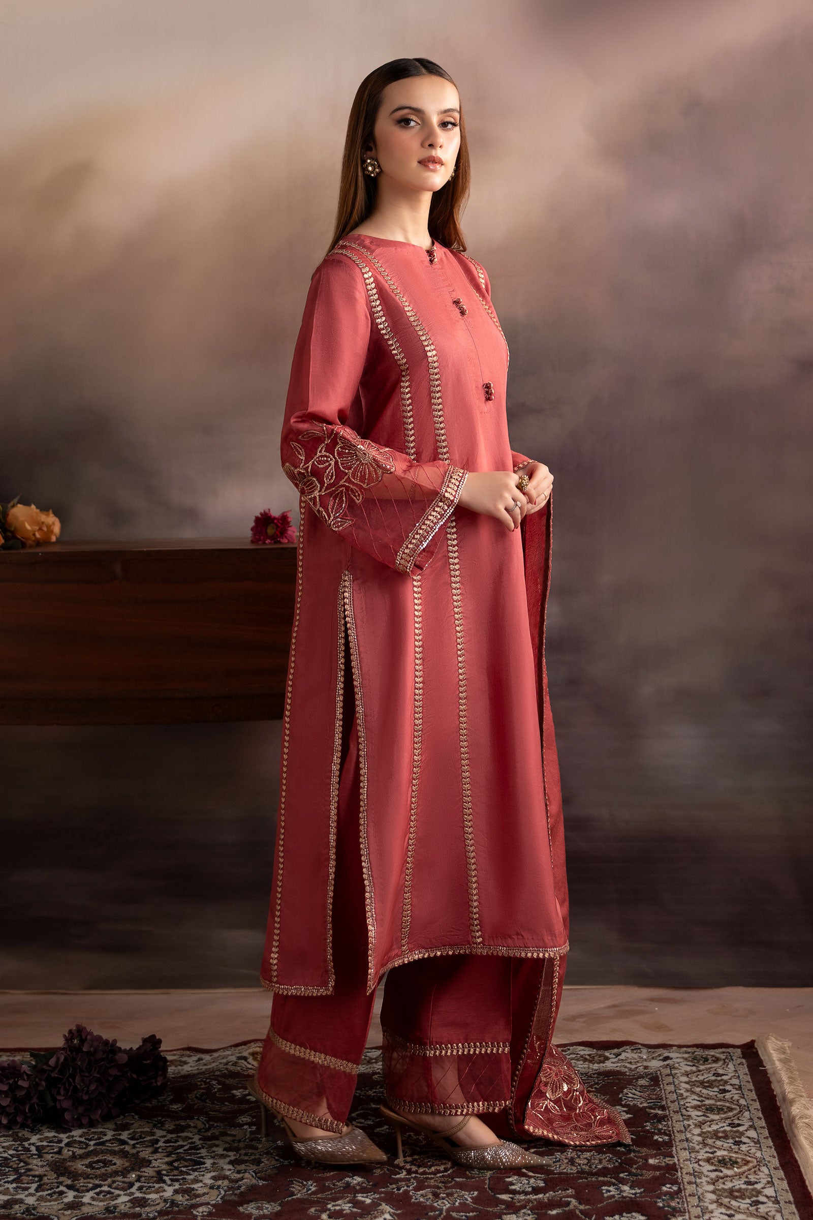 3 Piece Embroidered Tassel Silk Suit