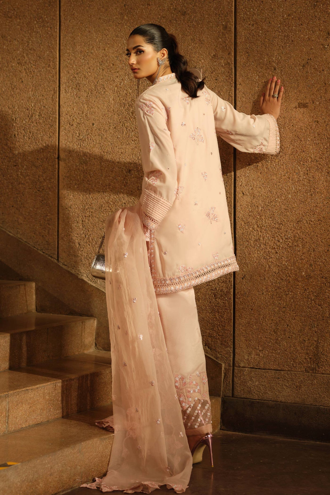 3 Piece Embroidered Georgette Suit