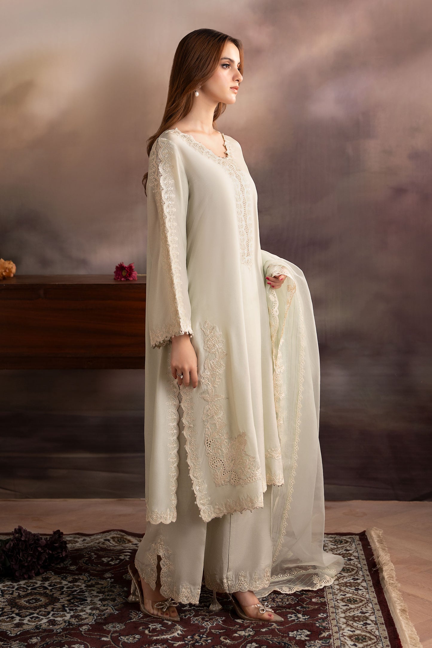 3 Piece Embroidered Tassel Silk Suit