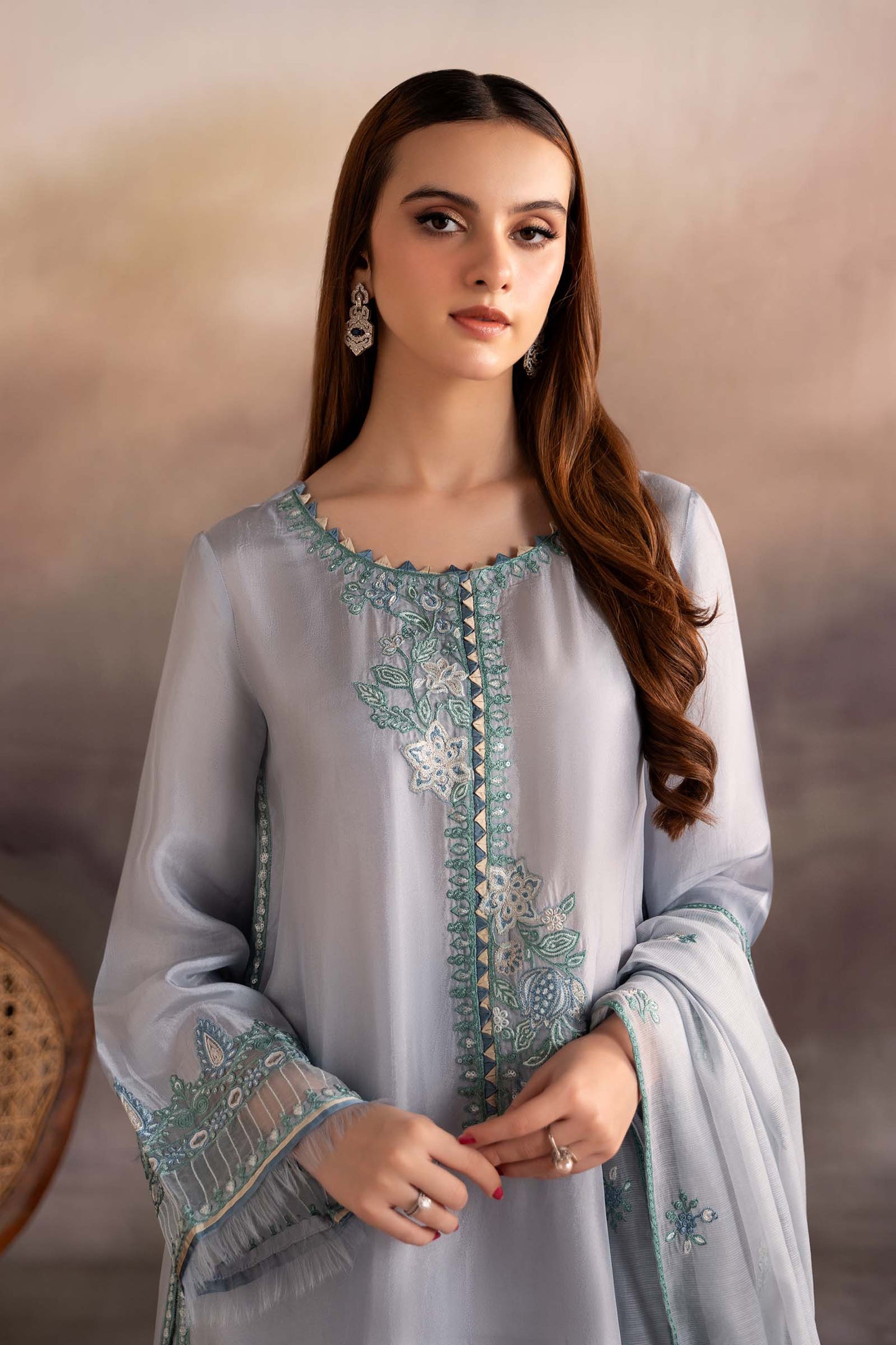 3 Piece Embroidered Tassel Silk Suit