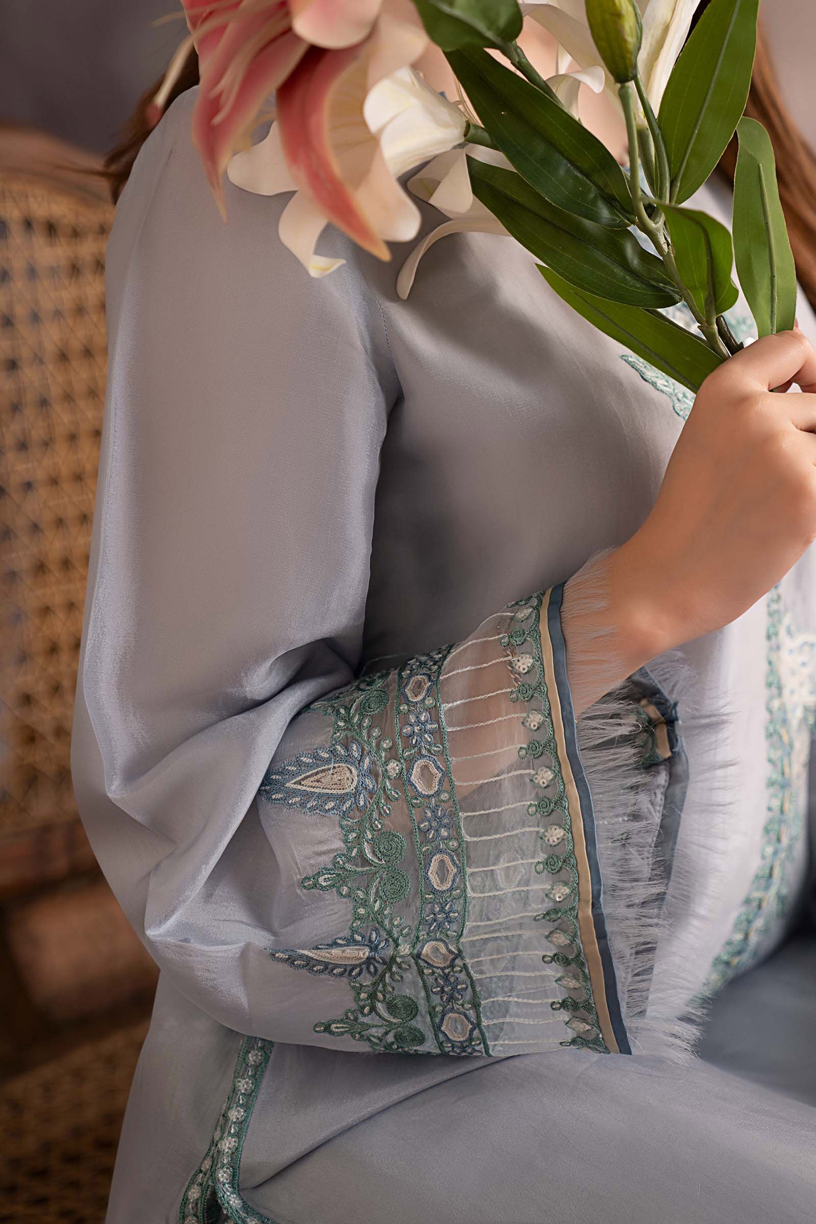 3 Piece Embroidered Tassel Silk Suit