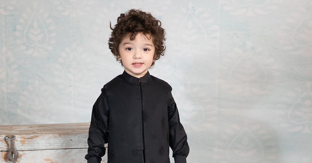 Embroidered Slub Cotton Suit