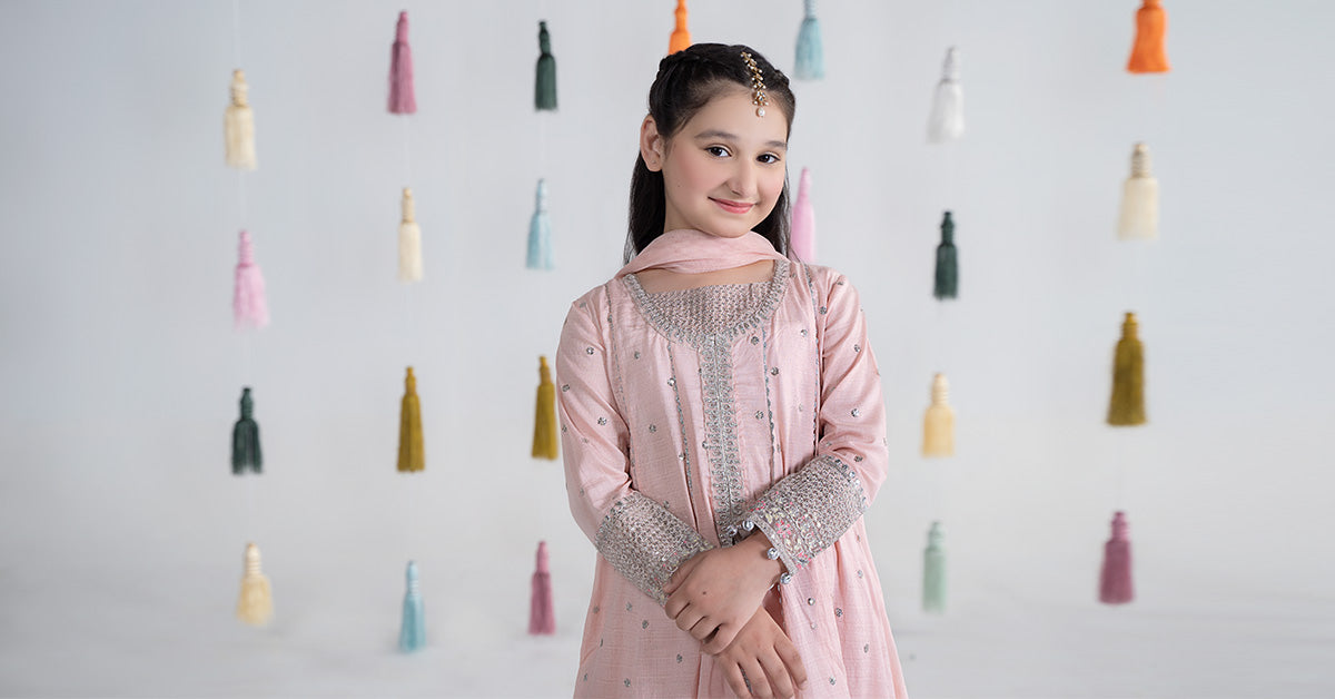 3 Piece Embroidered Lawn Suit