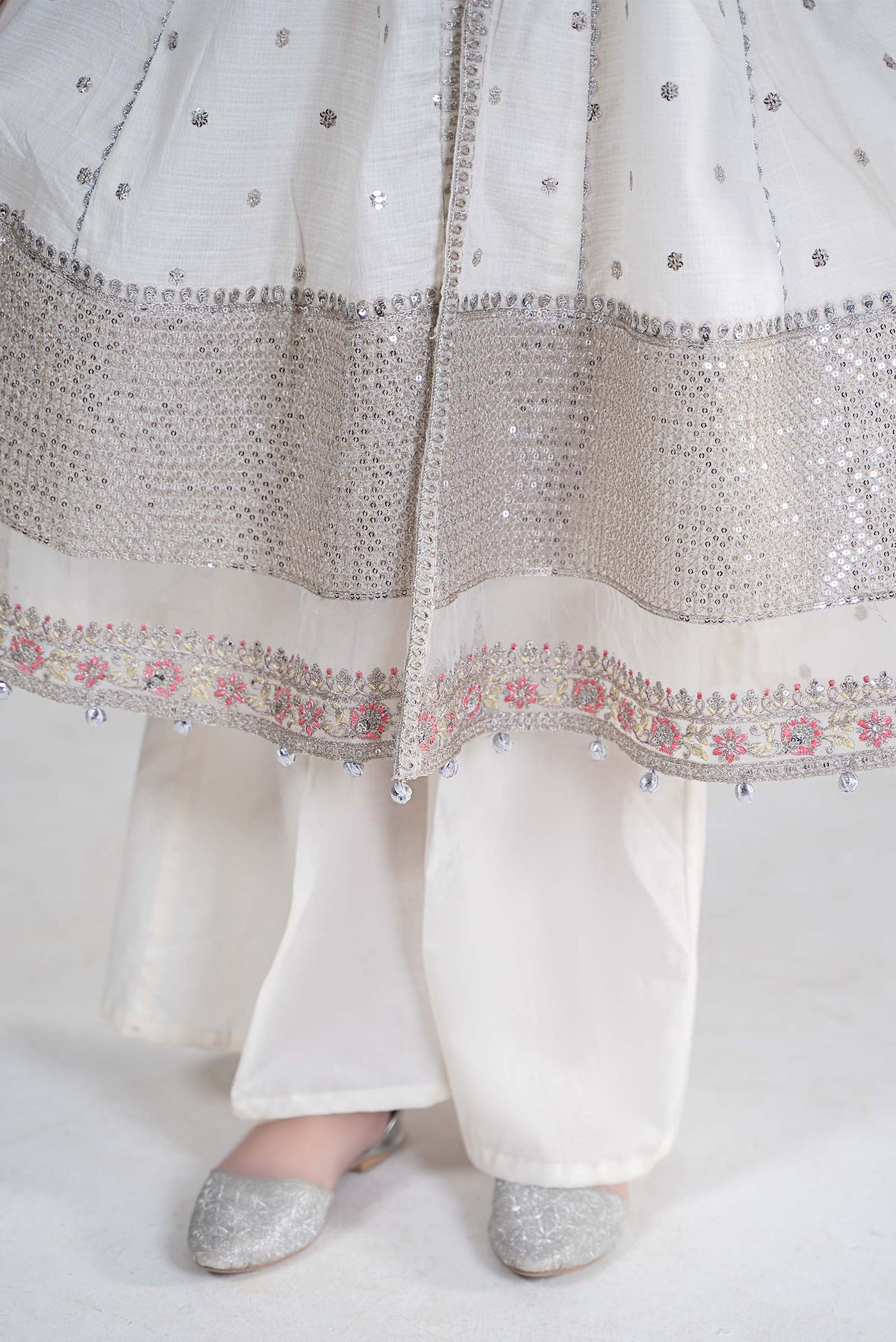 3 Piece Embroidered Lawn Suit