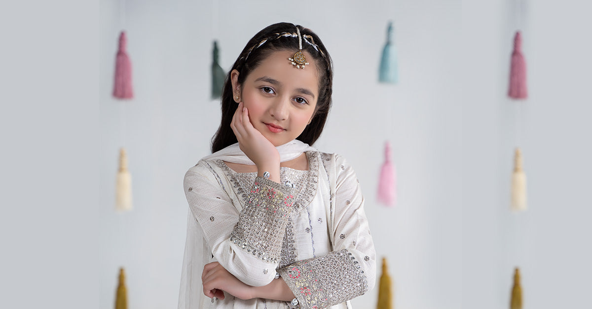 3 Piece Embroidered Lawn Suit