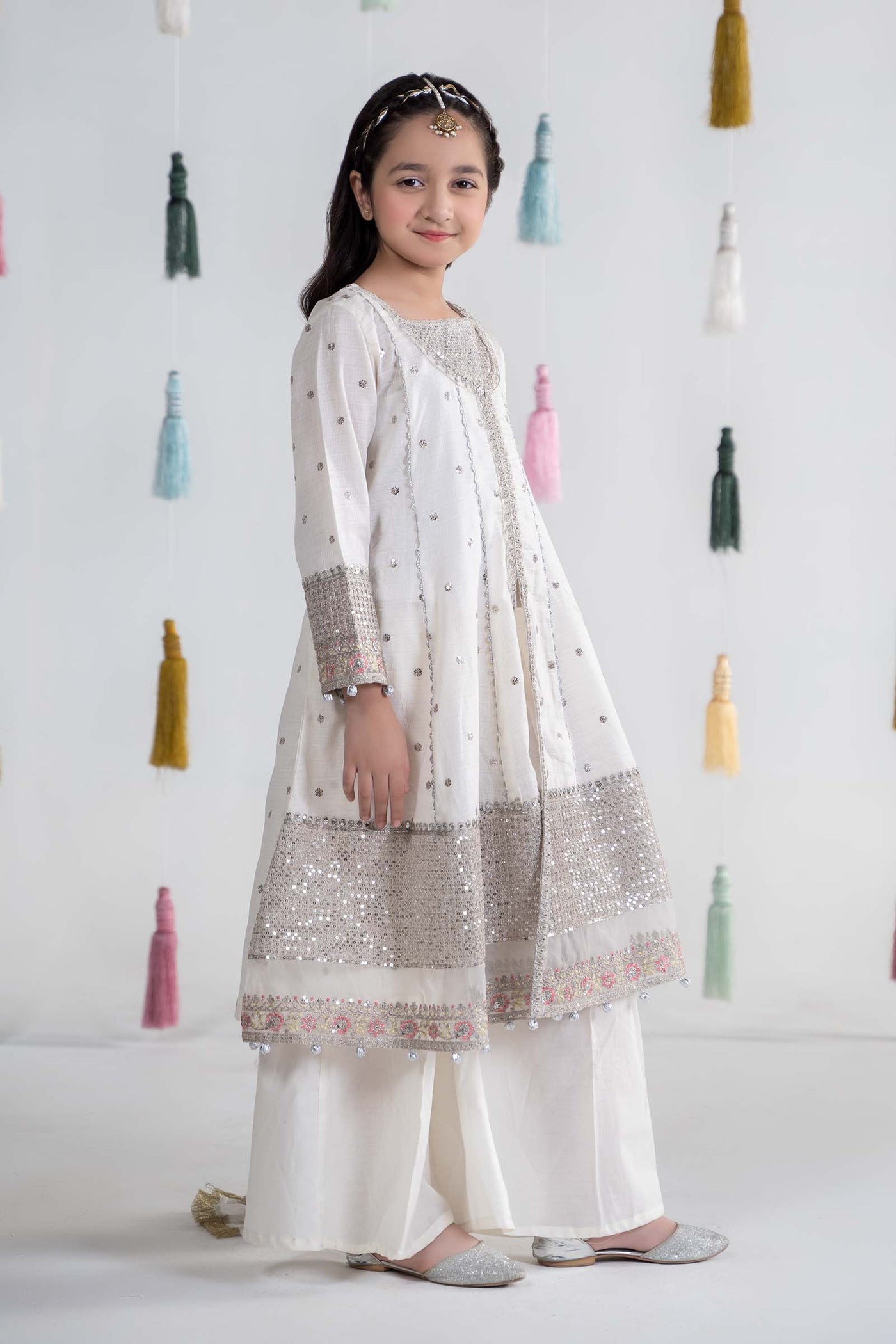 3 PIECE EMBROIDERED LAWN SUIT | MKD-EA24-02