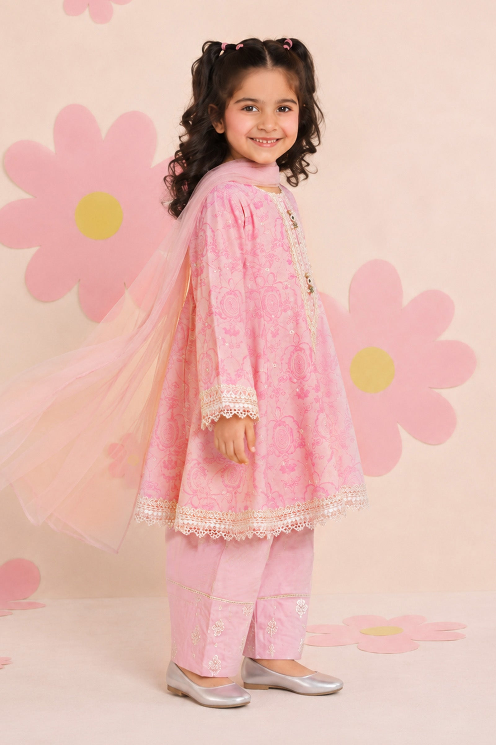 3 Piece Embroidered Lawn Suit