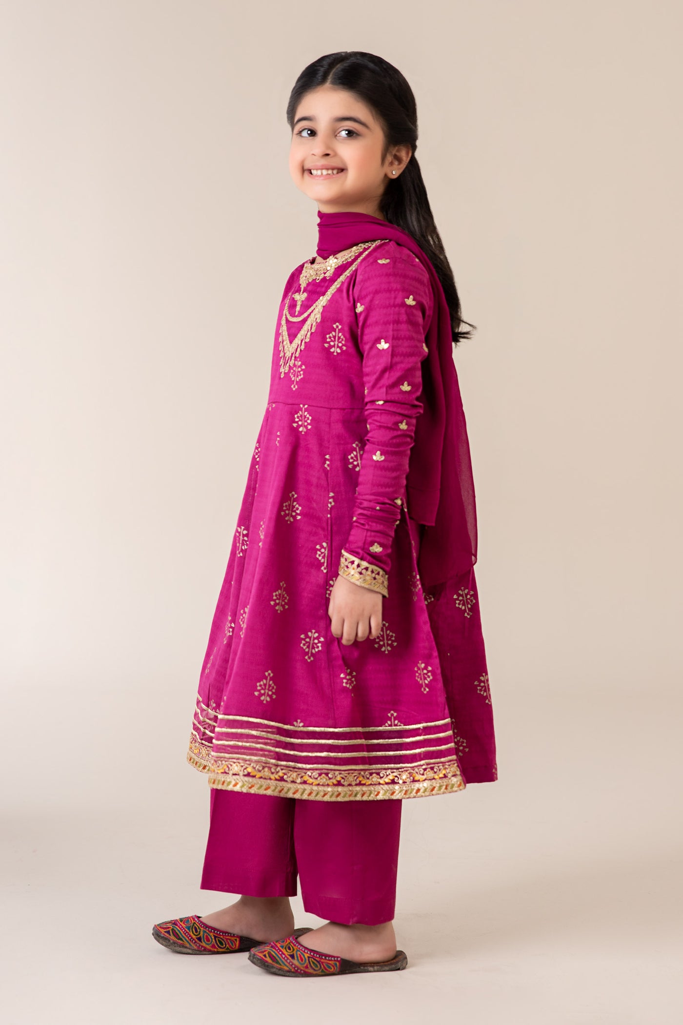 3 Piece Embroidered Lawn Suit | MKD-EF21-23R1