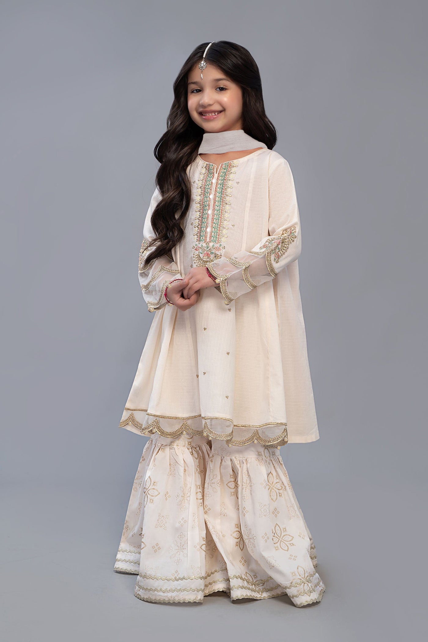 3 Piece Embroidered Lawn Suit