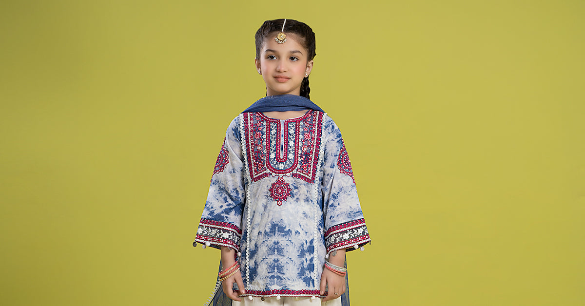 3 Piece Embroidered Lawn Suit