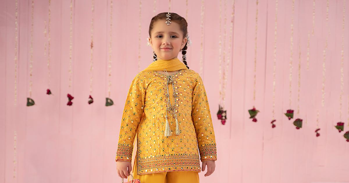 3 Piece Embroidered Lawn Suit