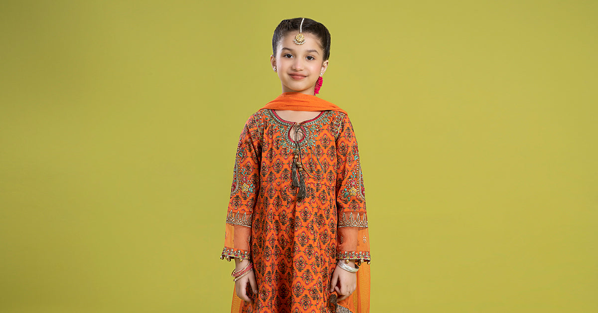 3 Piece Embroidered Lawn Suit