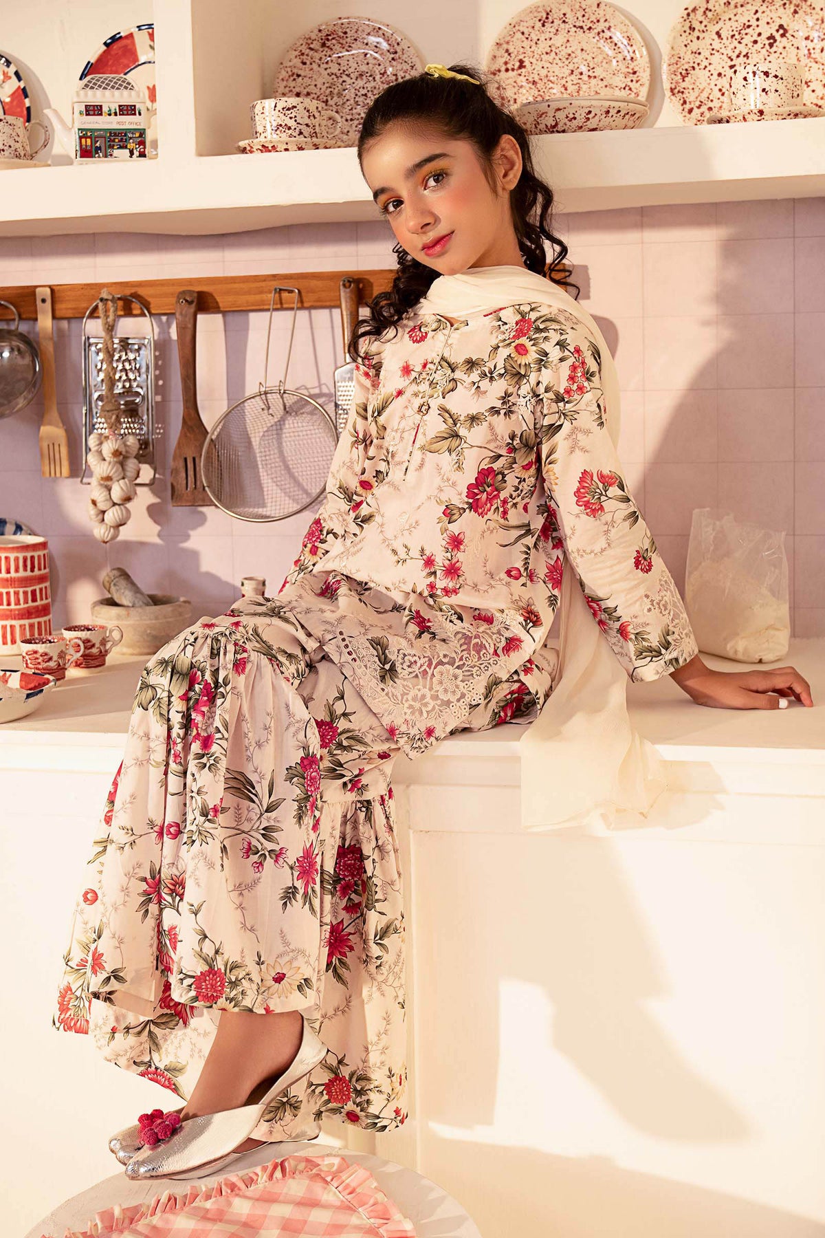 3 Piece Embroidered Lawn Suit