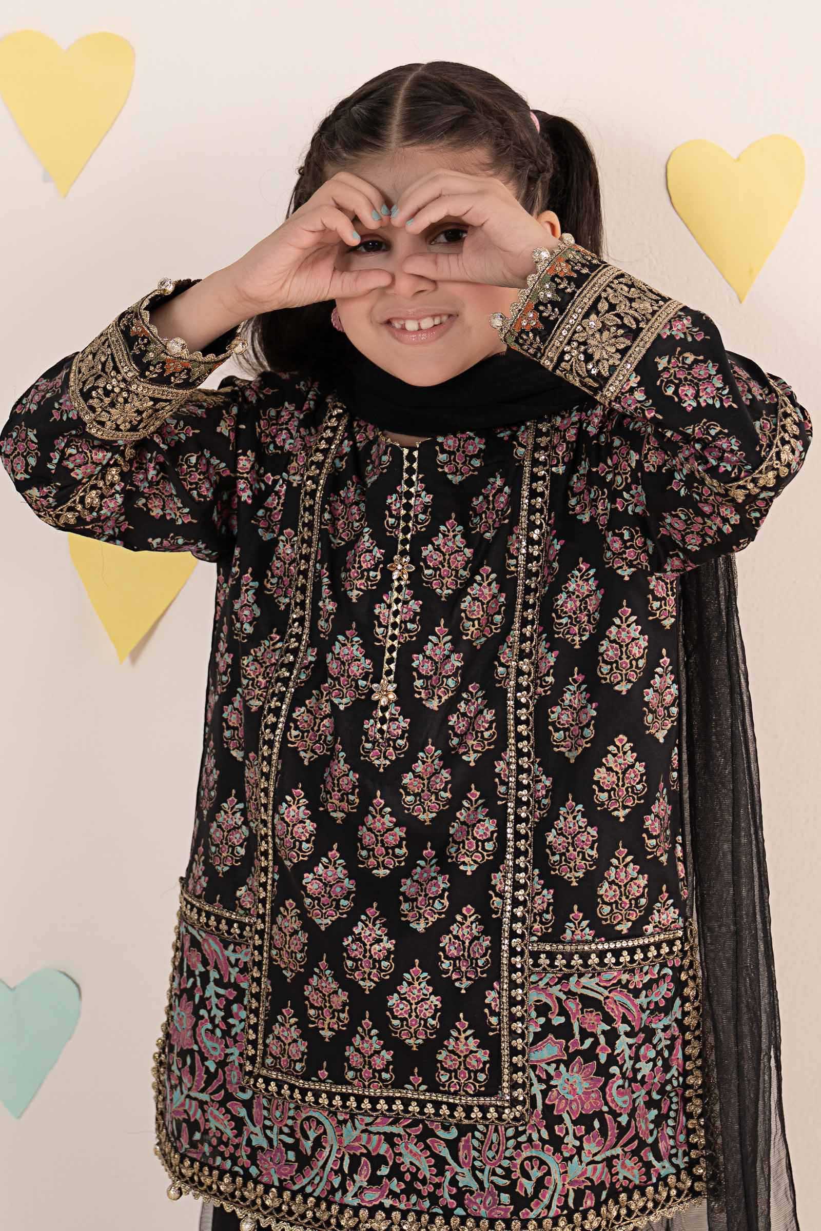 3 Piece Embroidered Lawn Suit