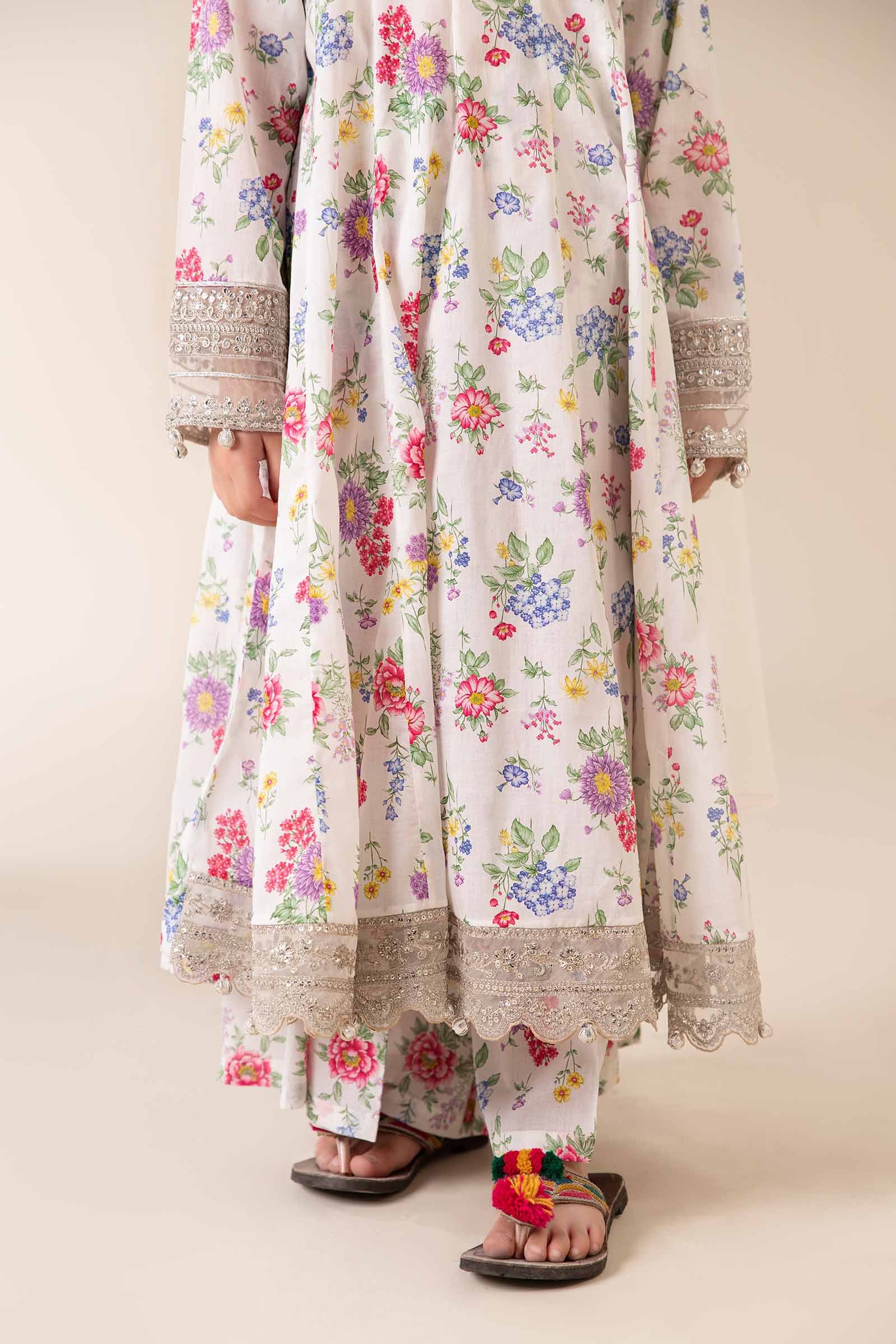 3 Piece Embroidered Lawn Suit