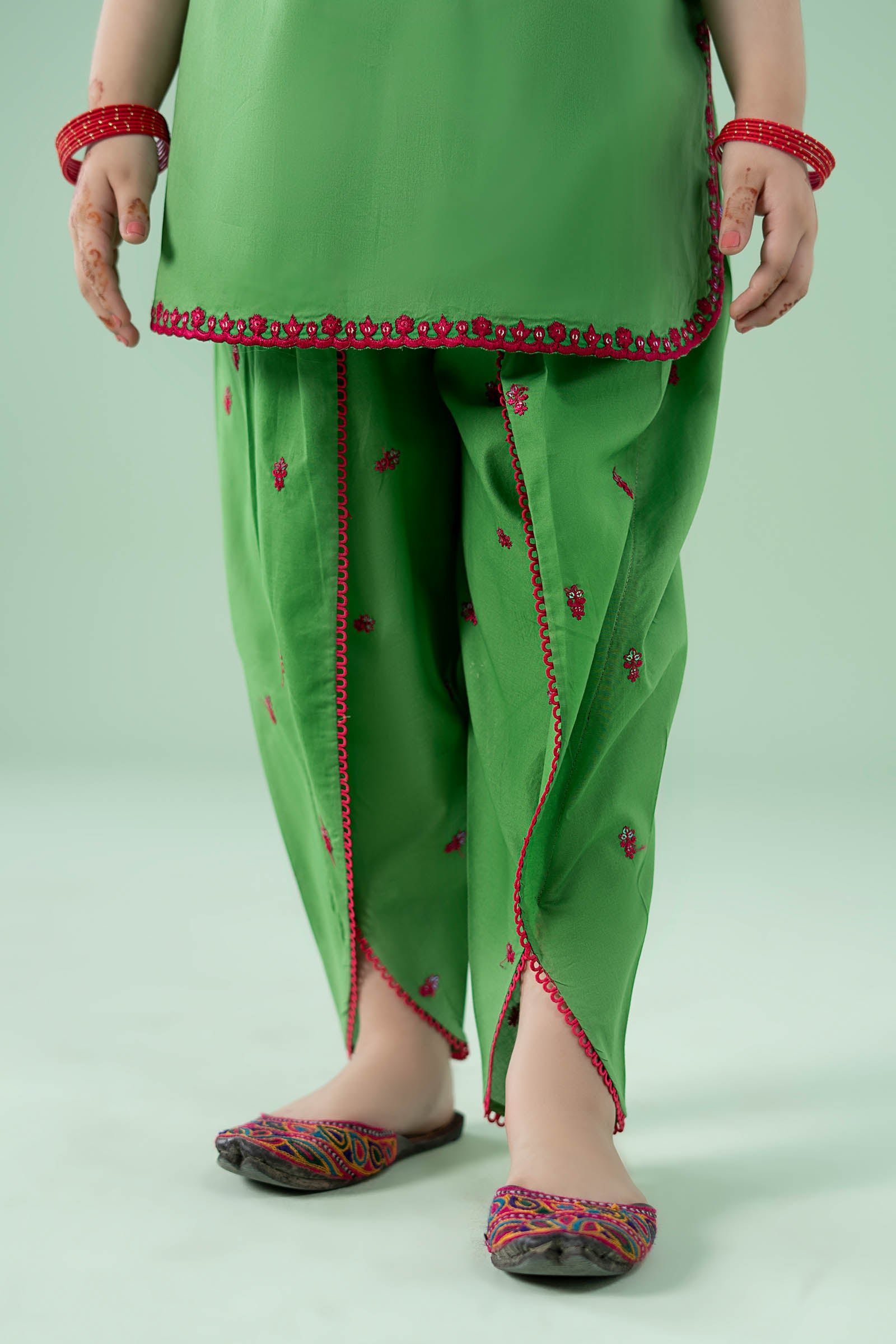 3 Piece Embroidered Lawn Suit