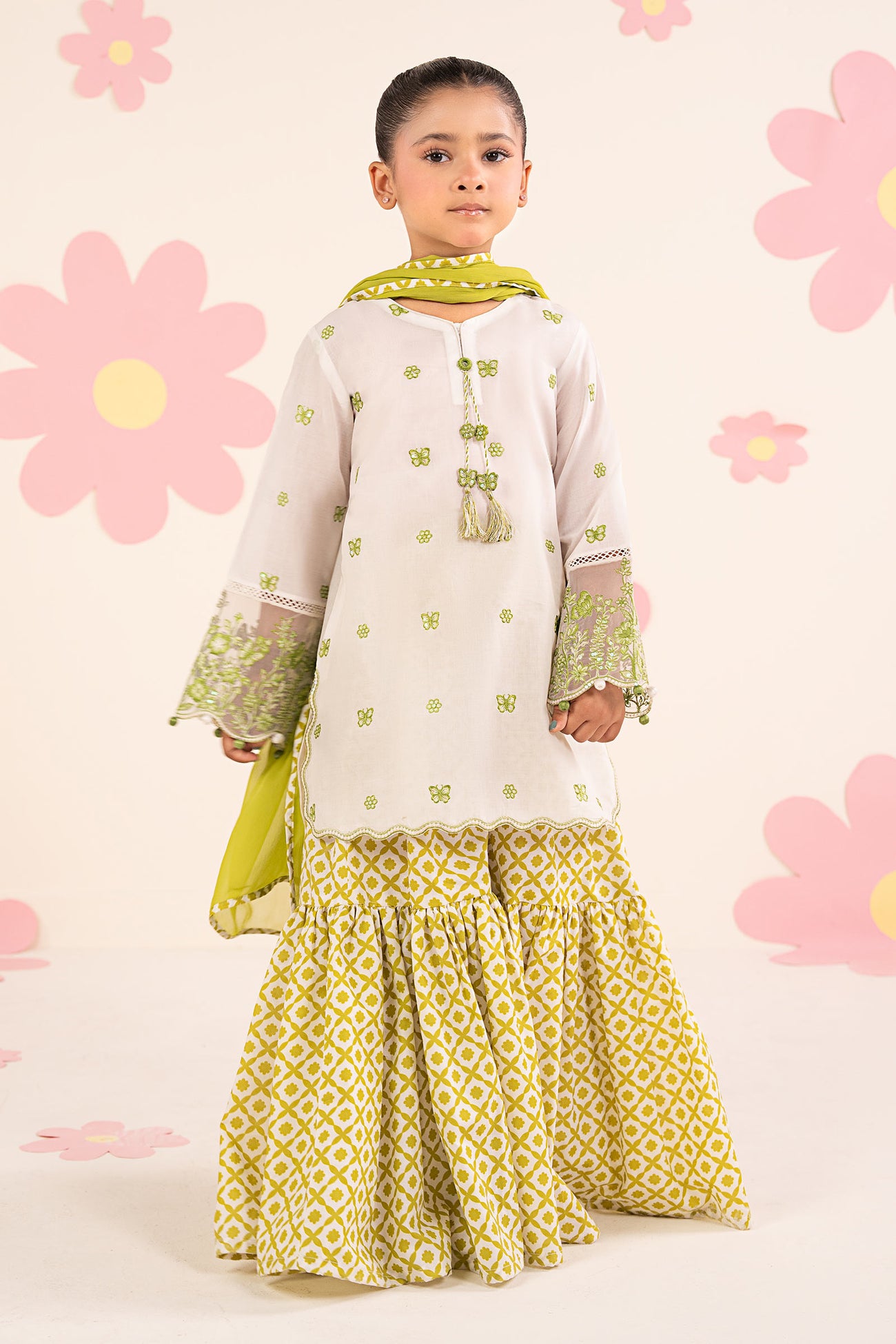 3 Piece Embroidered Lawn Suit