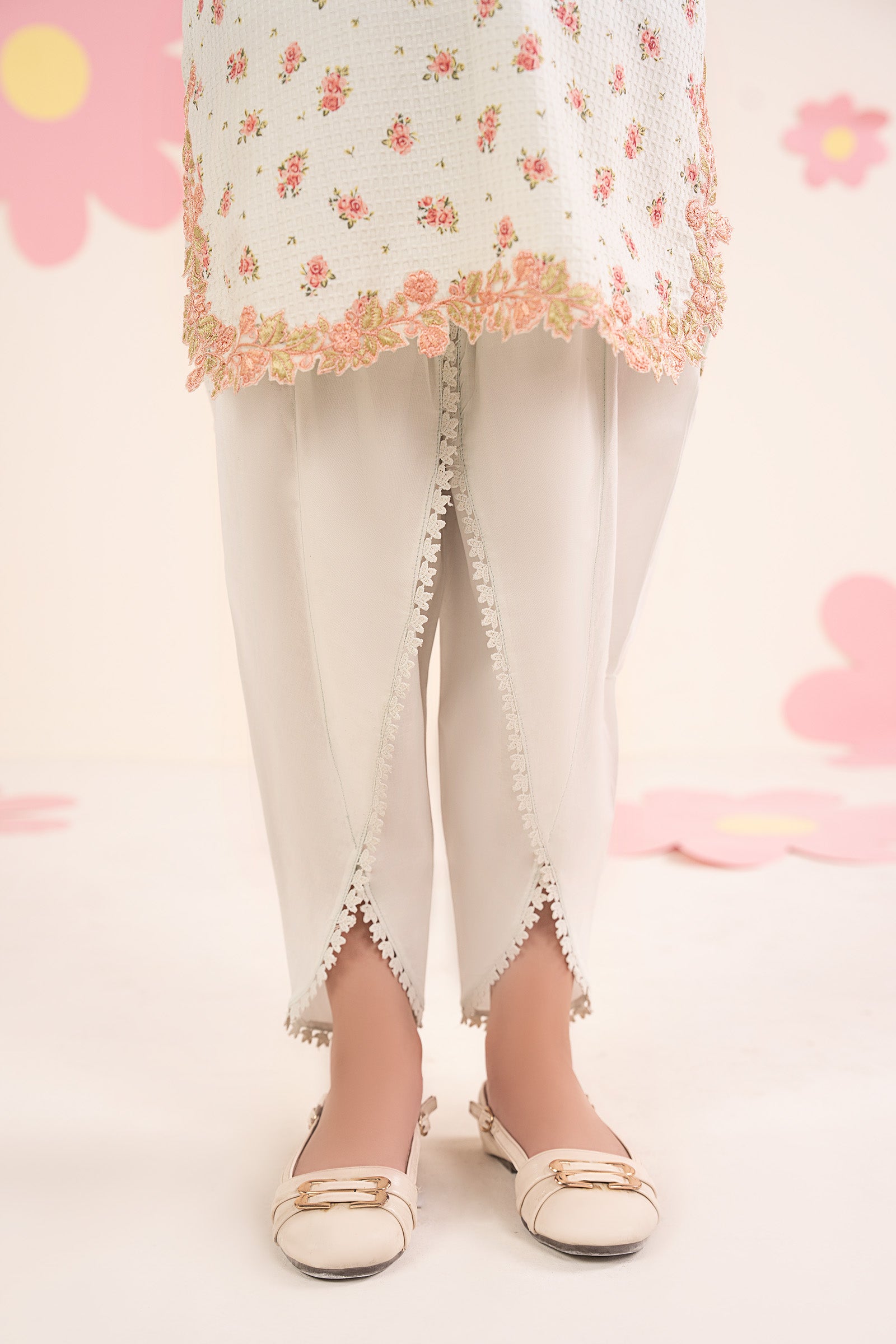 2 Piece Embroidered Lawn Suit