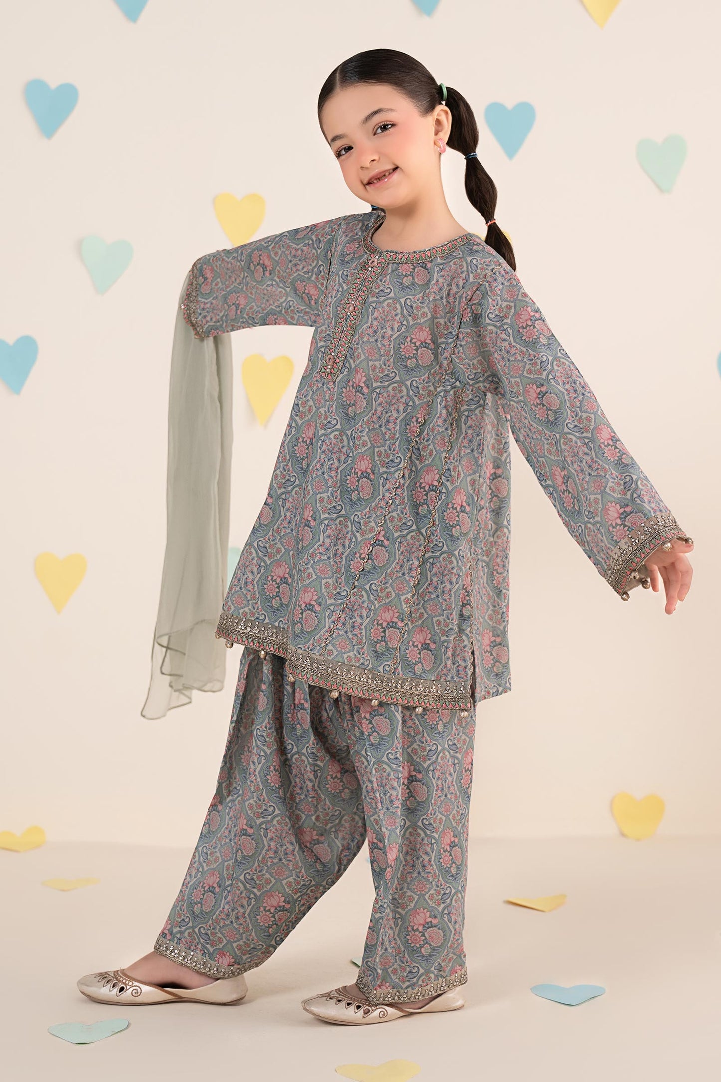 3 Piece Embroidered Lawn Suit
