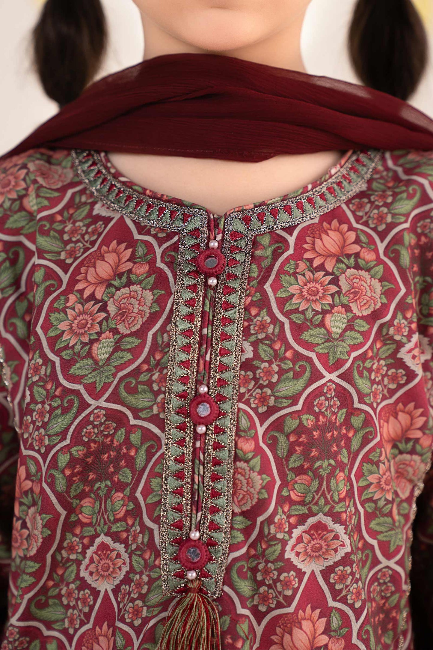 3 Piece Embroidered Lawn Suit