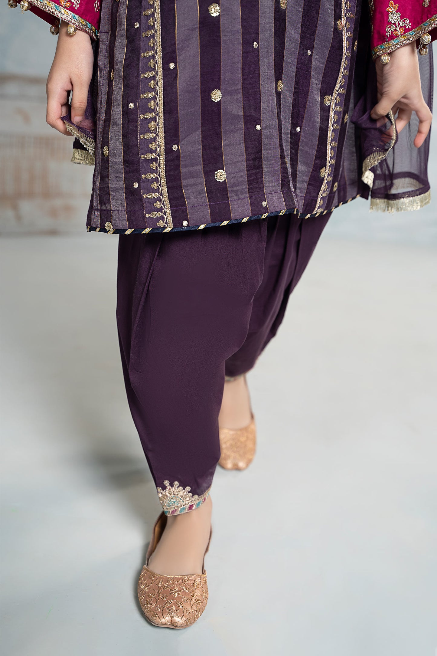 3 Piece Embroidered Yarn Dyed Suit