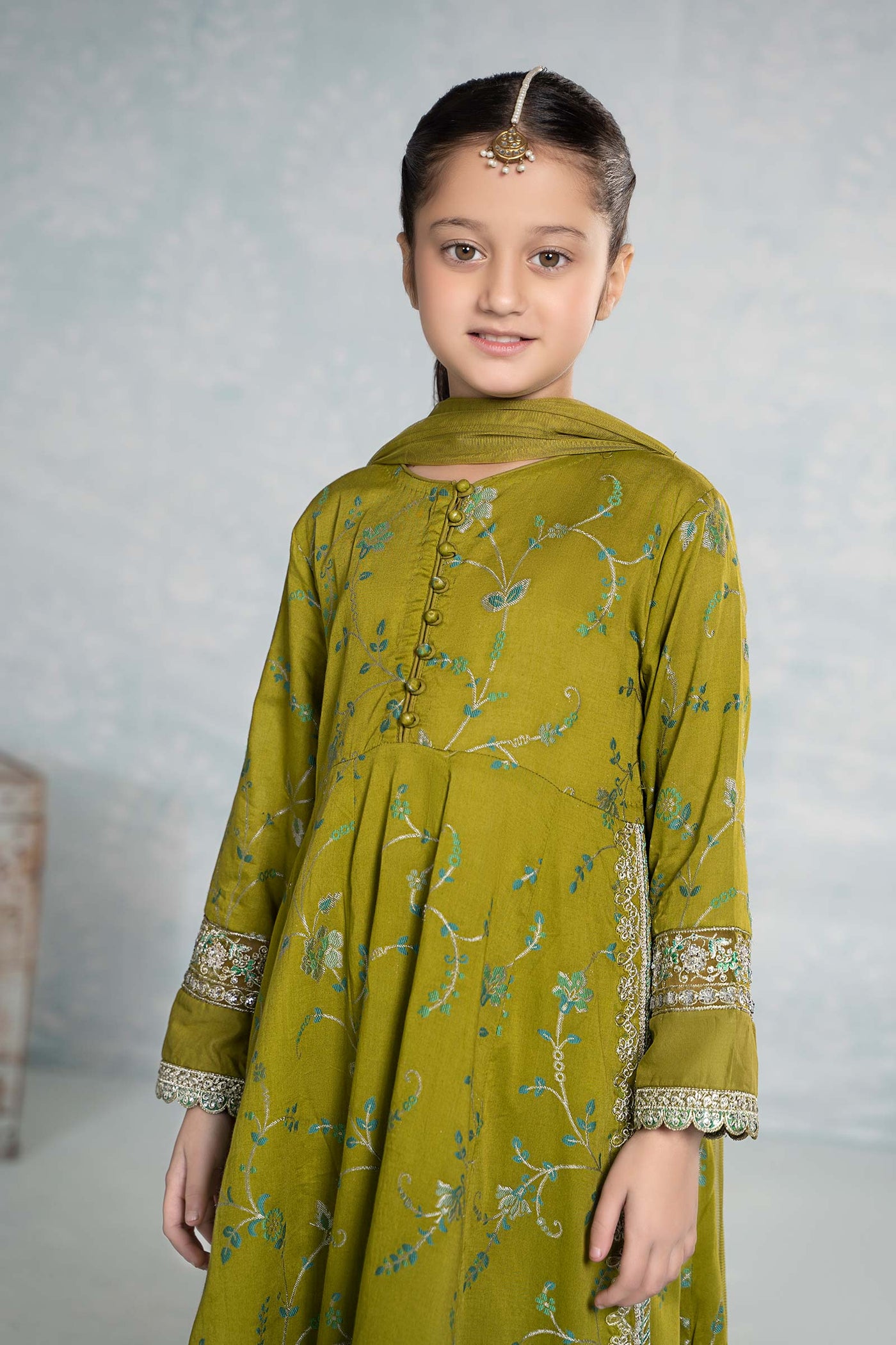 3 Piece Embroidered Jacquard Broshia Suit